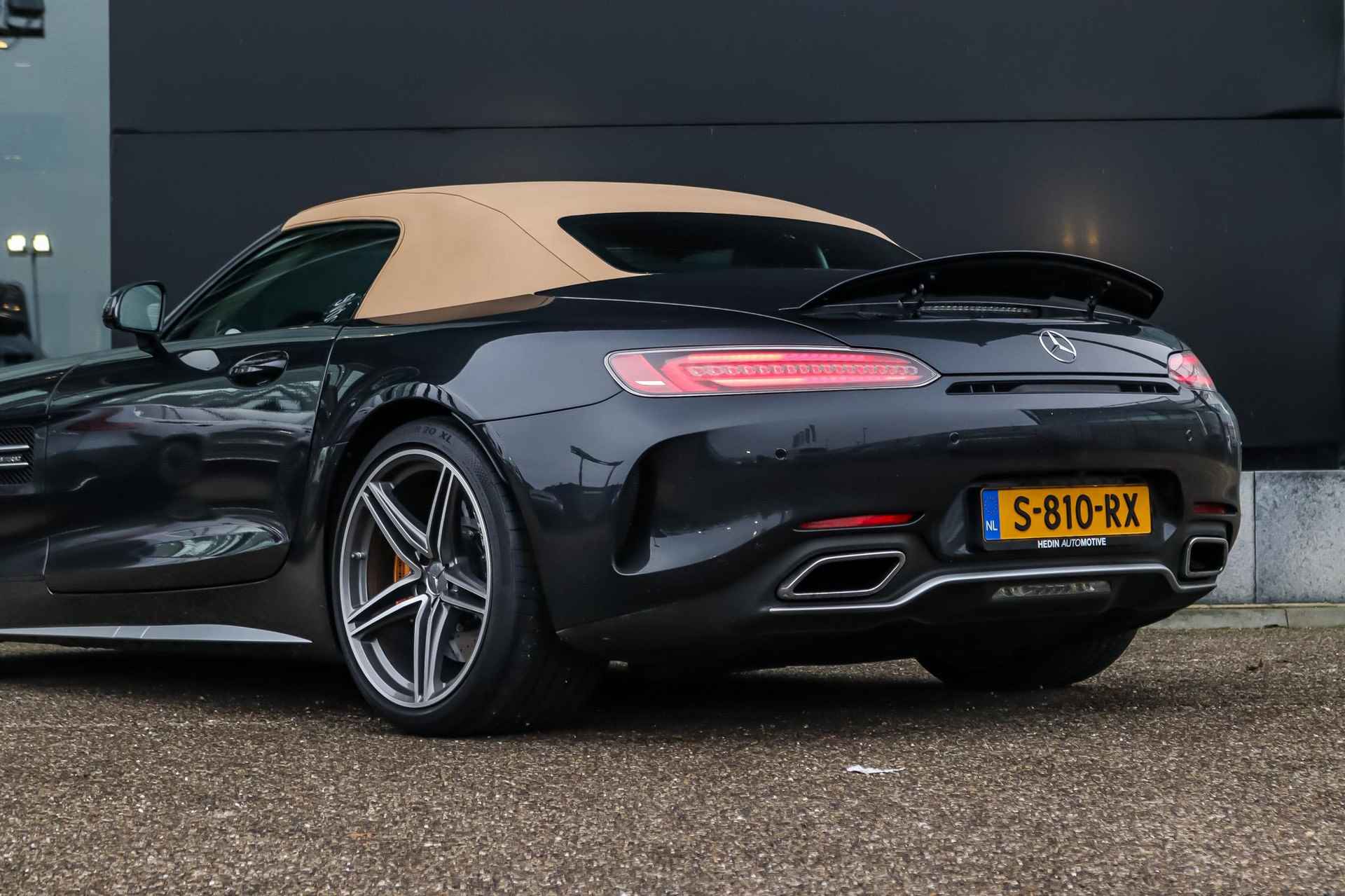 Mercedes-Benz AMG GT GT C Automaat Roadster | Keramische remmen l Designo | Burmester Audio | AMG Interieurpakket | LED | Comand Online | AMG Performance Uitlaat - 37/41