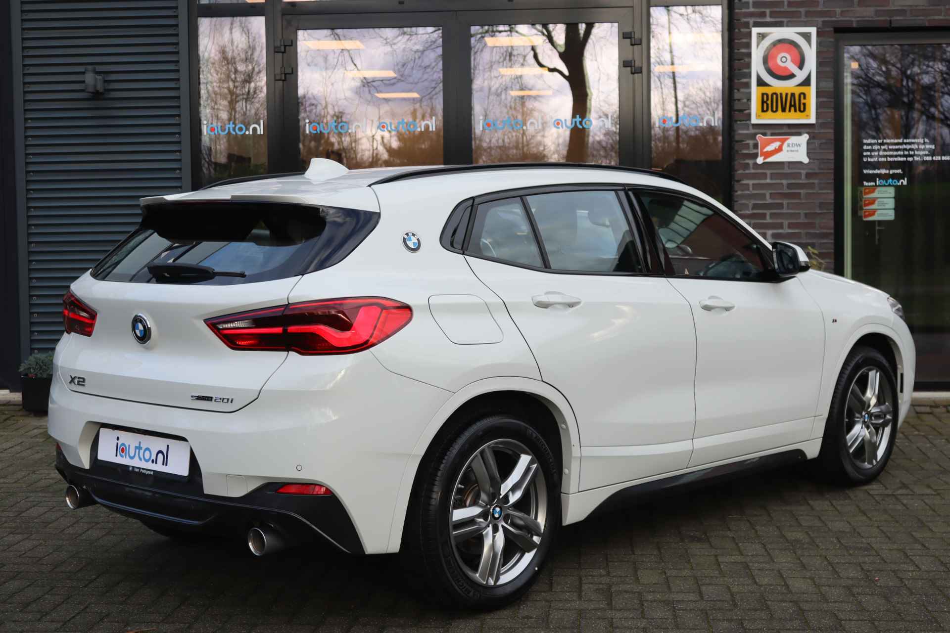 BMW X2 sDrive20i M-Sport LED/Leder/Head-up/Camera/Navi+/elek. klep/DAB - 2/40