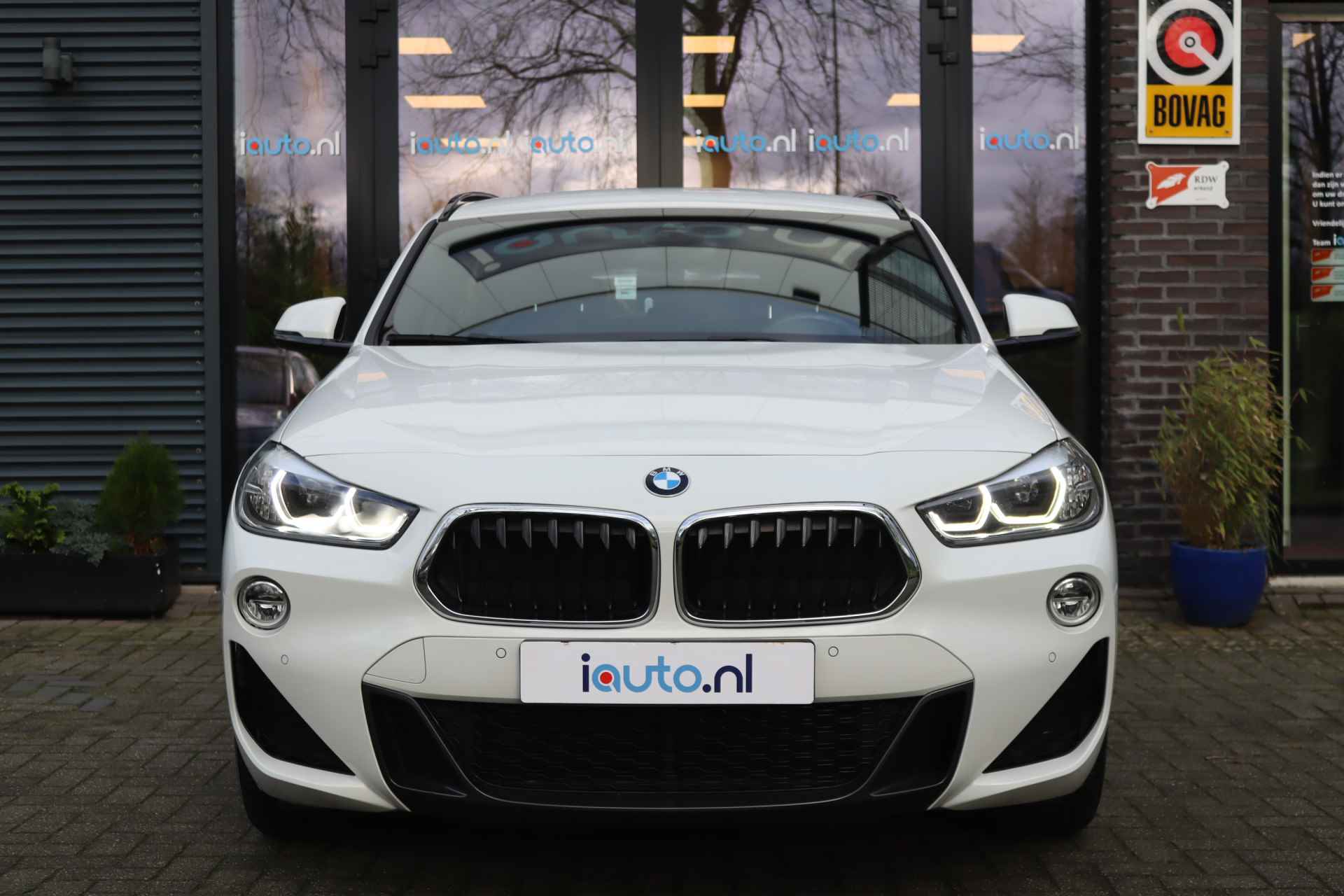 BMW X2 sDrive20i M-Sport LED/Leder/Head-up/Camera/Navi+/elek. klep/DAB - 7/40