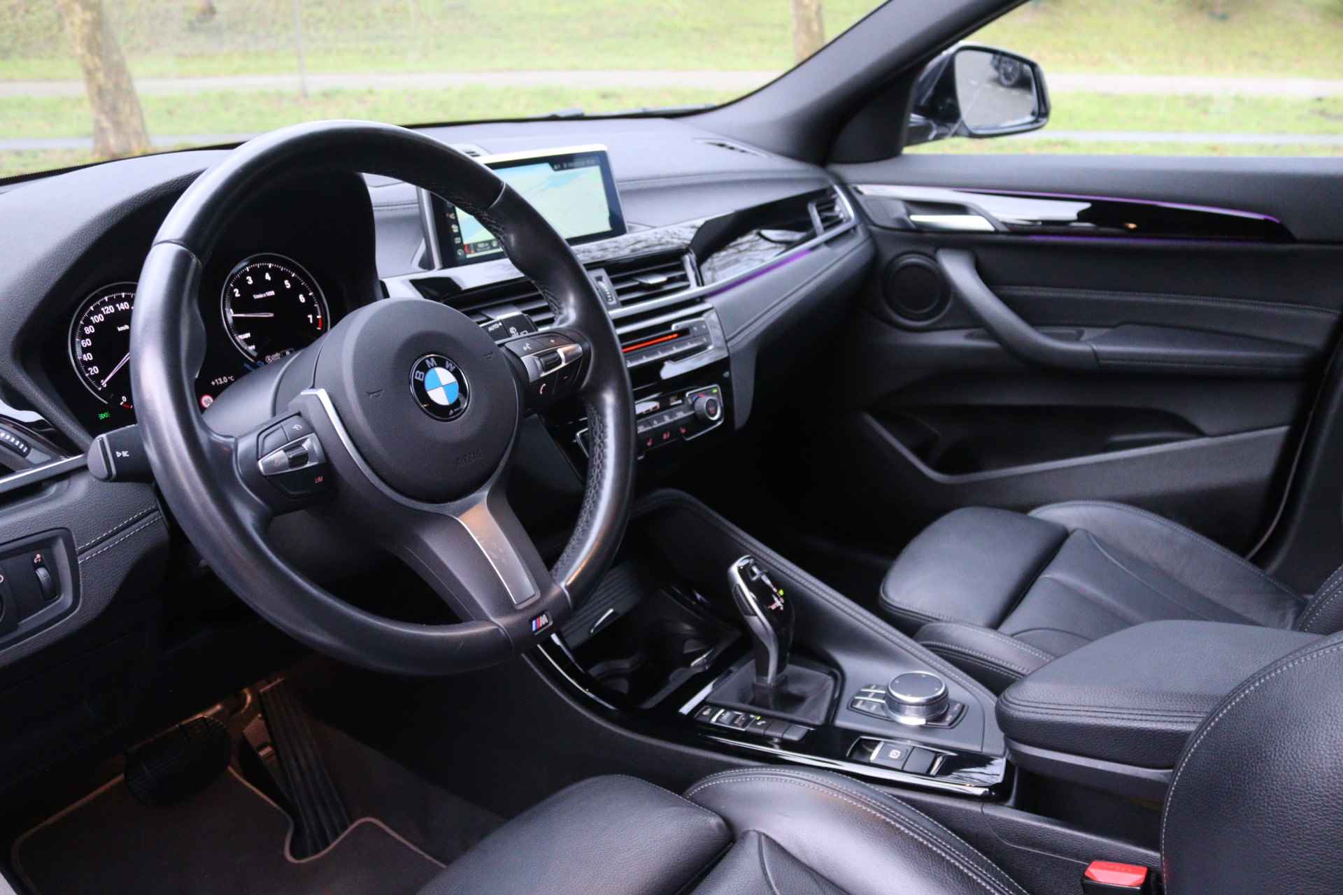 BMW X2 sDrive20i M-Sport LED/Leder/Head-up/Camera/Navi+/elek. klep/DAB - 10/40