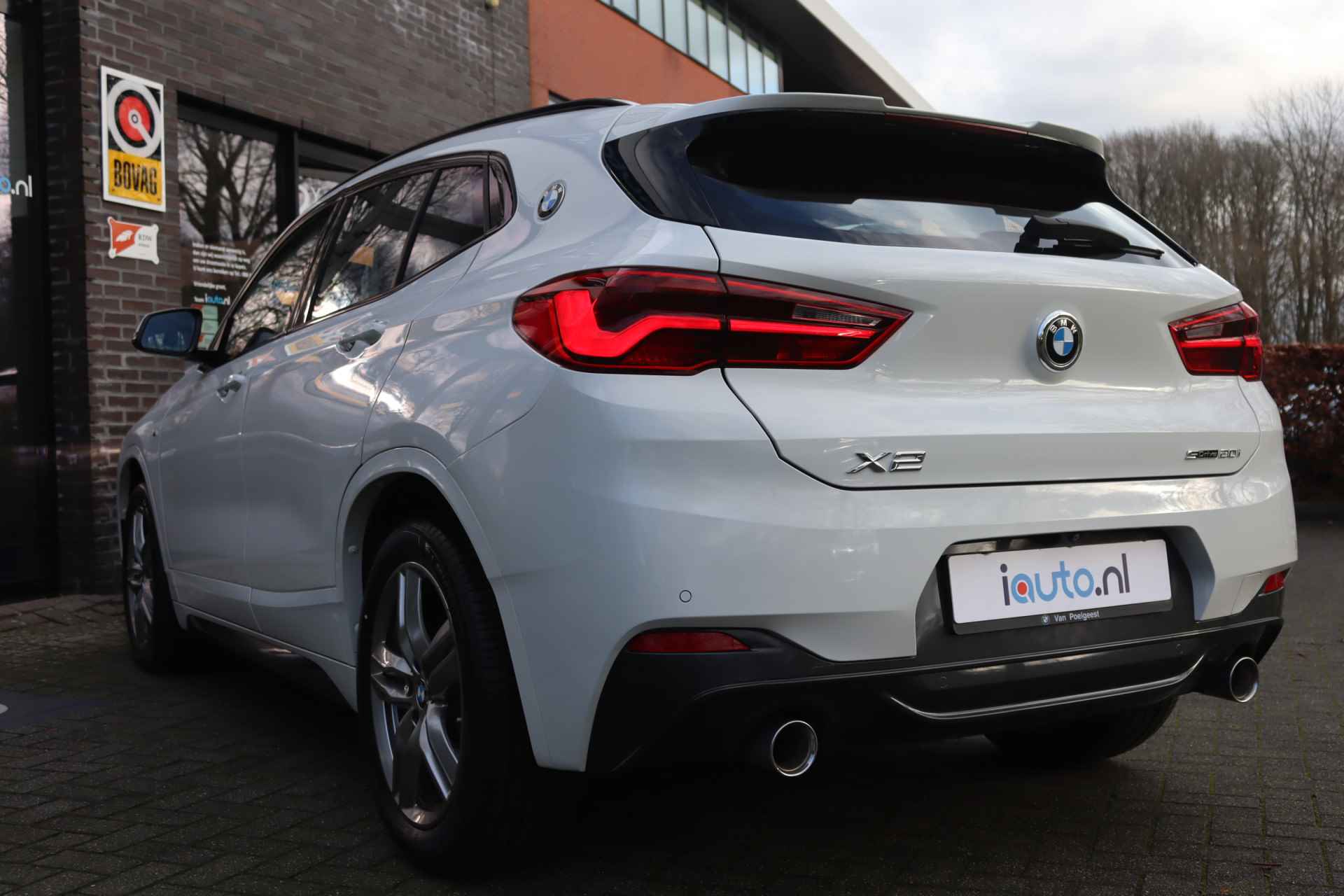 BMW X2 sDrive20i M-Sport LED/Leder/Head-up/Camera/Navi+/elek. klep/DAB - 37/40