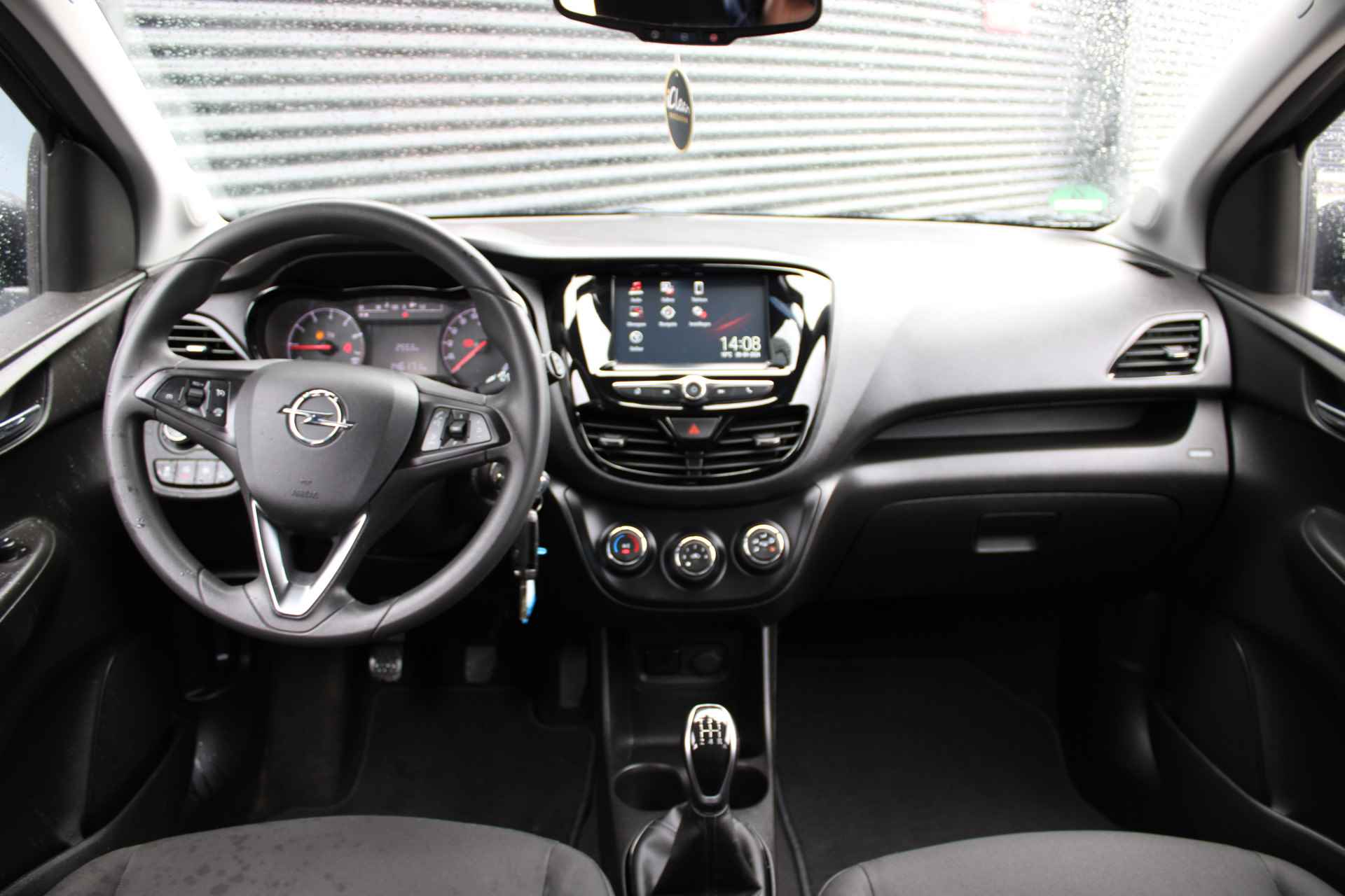 Opel KARL 1.0 5drs ROCKS Online Edition Navigatie / Park Pilot / 15"LMV / Bluetooth / LED / Cruise control / CPV / Elec. Ramen ''Vraag een vrijblijvende offerte aan!" - 5/26