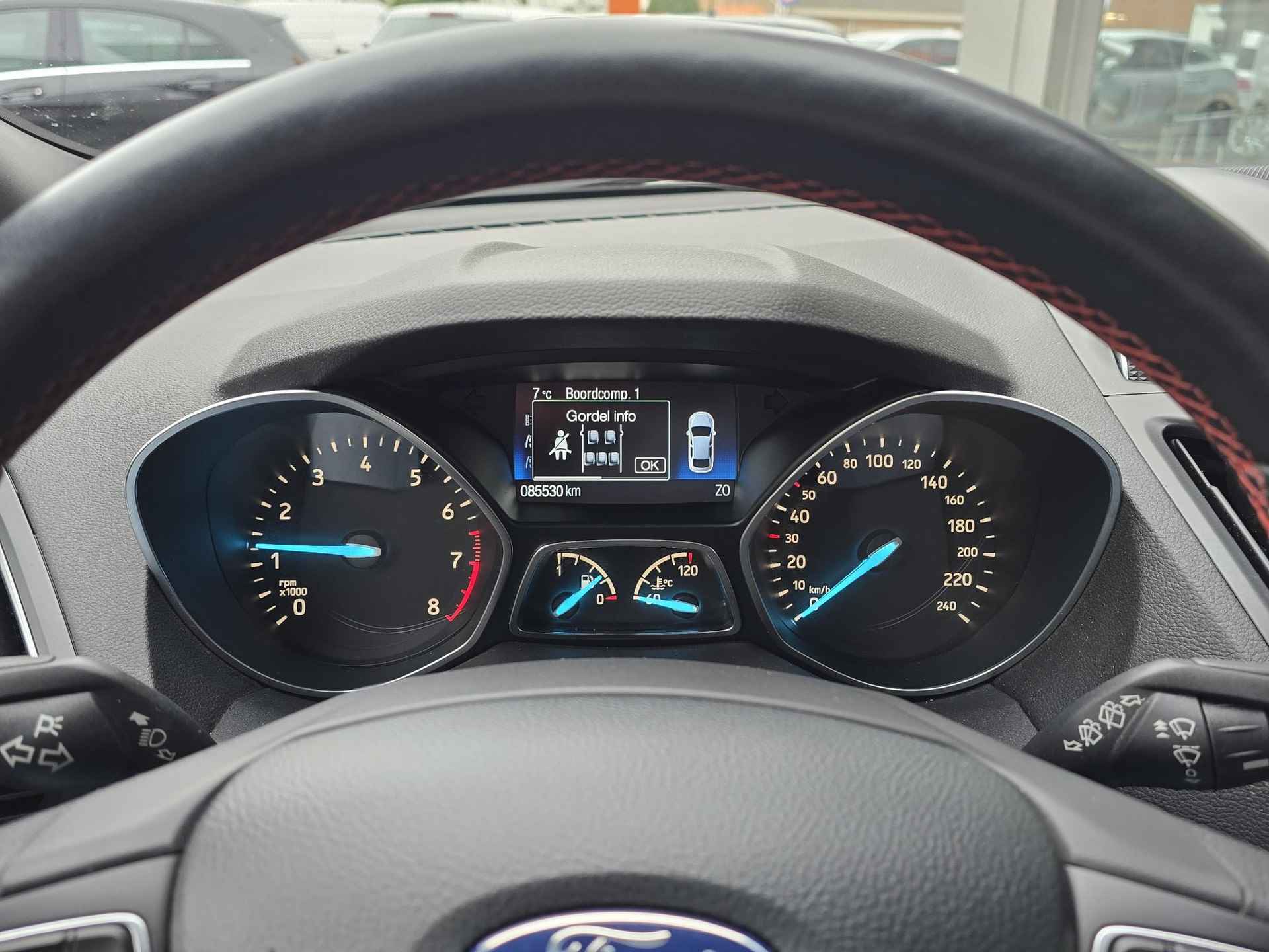 Ford Kuga 1.5 EcoBoost ST Line - 30/61