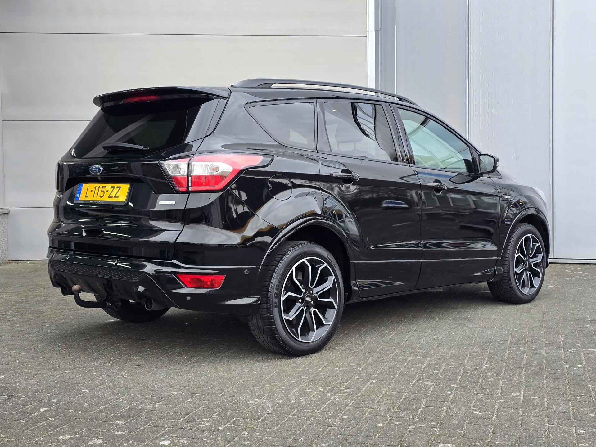 Ford Kuga 1.5 EcoBoost ST Line - 4/61