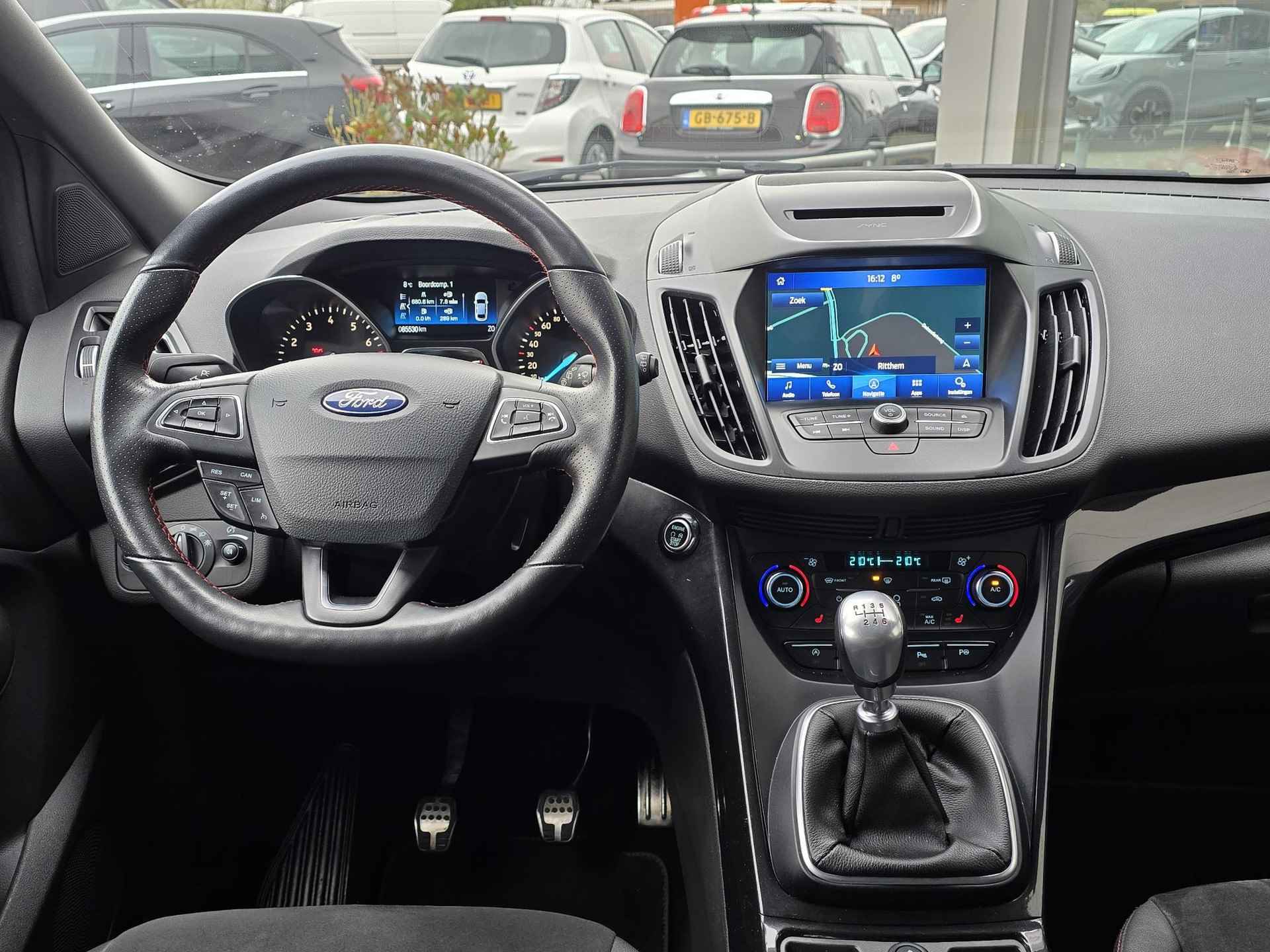 Ford Kuga 1.5 EcoBoost ST Line - 22/61