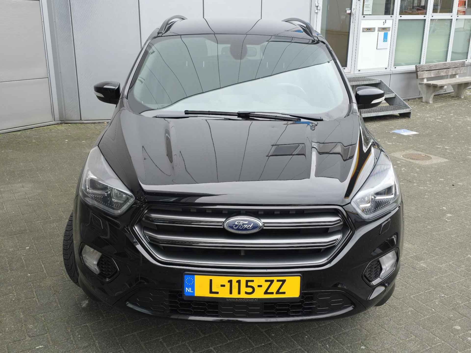 Ford Kuga 1.5 EcoBoost ST Line - 49/61