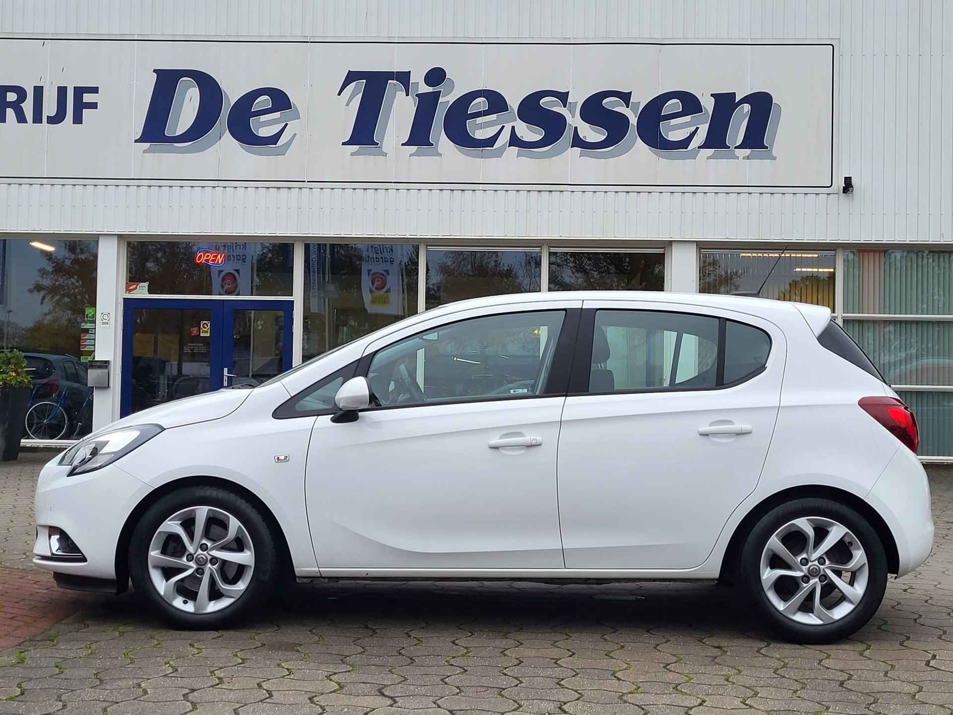 Opel Corsa 1.0 Turbo Online Edition, Airco, Cruise, Trekhaak, Rijklaar met beurt & garantie! - 3/31