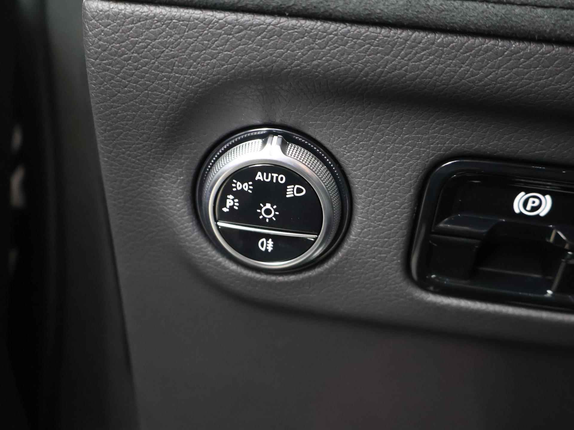 Mercedes-Benz EQE 300 AMG Line | Panorama-schuifdak | Rij-Assist | Memory Zetels | Sfeerverlichting | Burmester3D | Apple Carplay/Android Auto - 33/43