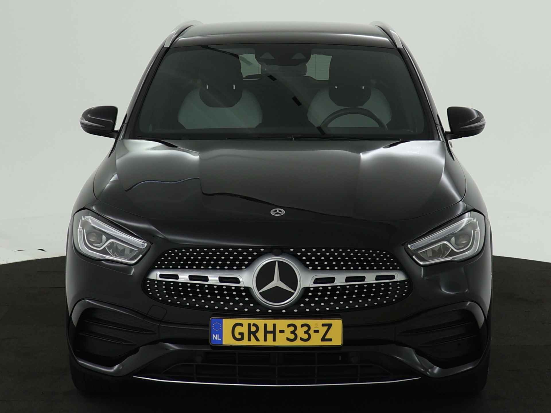 Mercedes-Benz GLA 250 e AMG Plug-In Hybride Sportpakket | Distronic | Augmented Reality | Parkeerpakket met Camera | Apple CarPlay | LED Verlichting | Inclusief 24 maanden MB Certified garantie voor Europa. - 27/45