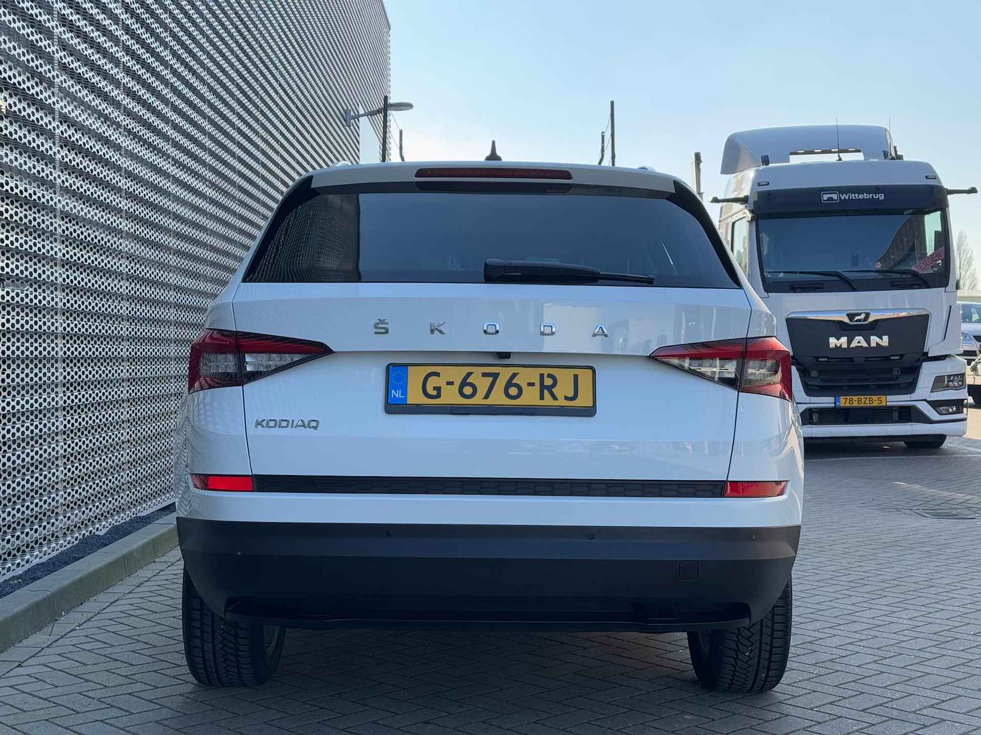 Škoda Kodiaq 1.5 TSI Limited Business Edition /DSG/ Wit/ Led/ 5P/ Camera/ Clima/ Navi/ PDC/  19 lmv/ P4 - 7/33