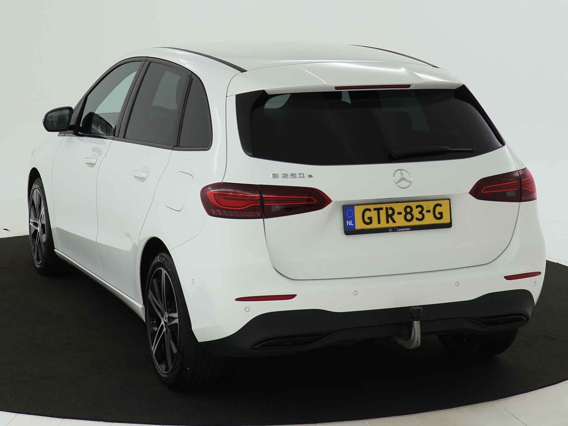 Mercedes-Benz B-Klasse 250 e Face Lift Plug-In Hybride | Trekhaak | Night Pakket | Multibeam Koplampen | Laden tot 11kW | Stuur en stoelverwarming | Inclusief 24 maanden MB Certified garantie voor Europa. - 17/45