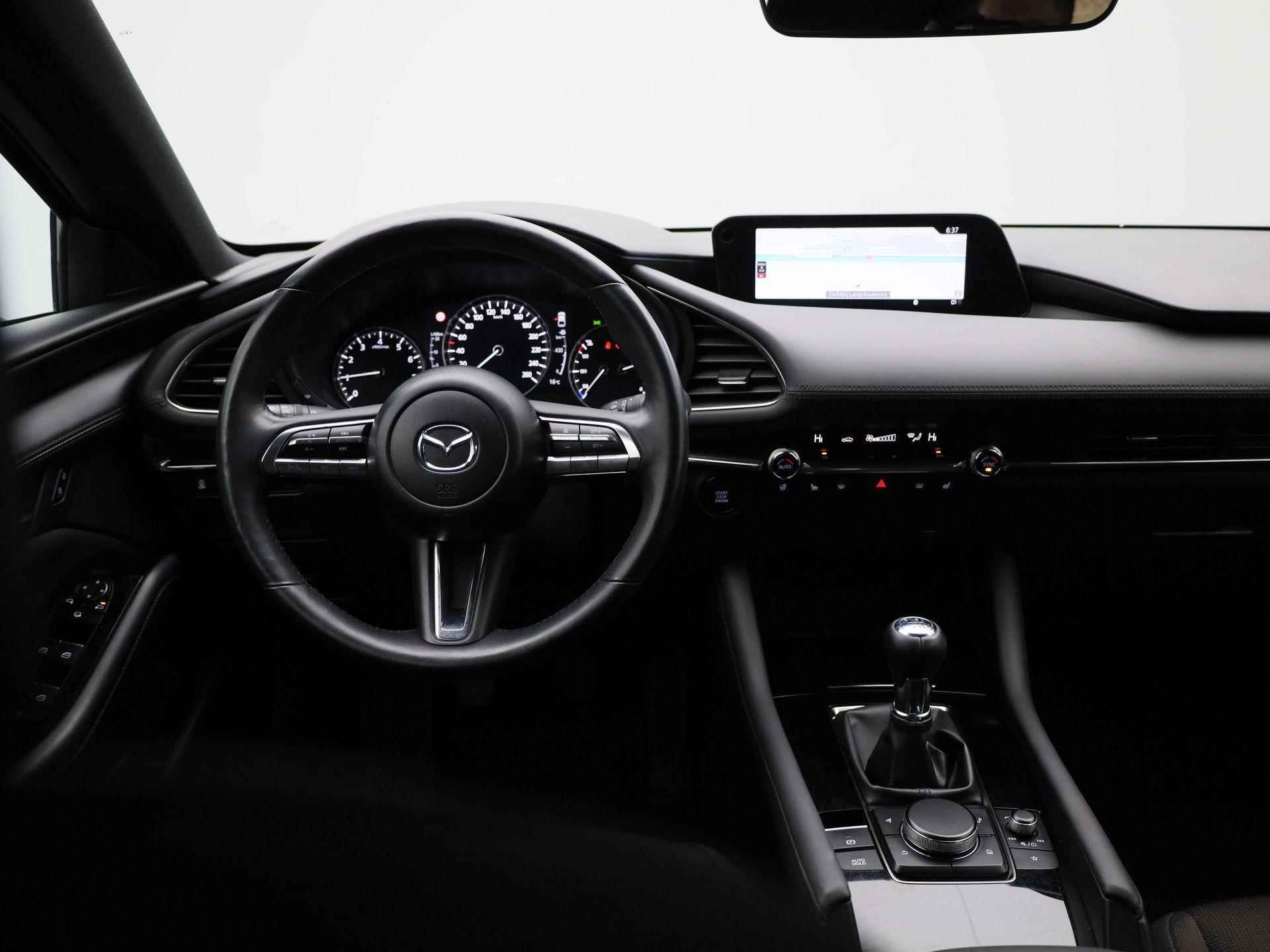 Mazda 3 2.0 e-SkyActiv-X M Hybrid 186 Comfort | Navigatie | Climate control | Parkeer sensoren | DAB | Stoel/Stuur verwarming | Camera | LMV | Adaptive cruise control - 8/38