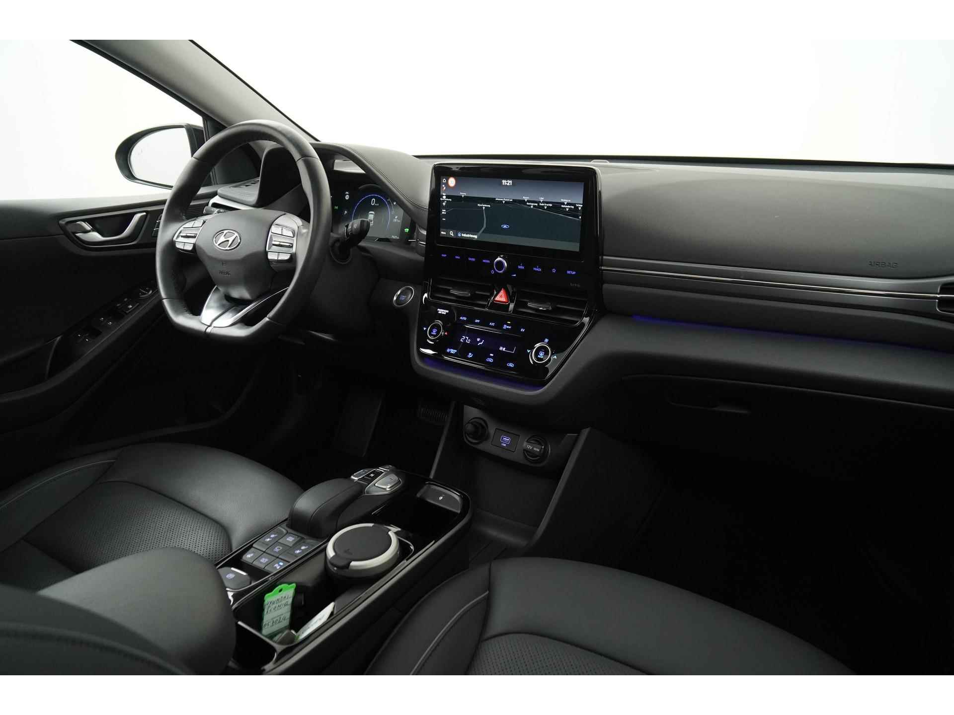 Hyundai IONIQ Premium Sky EV 38 kWh | 21945 na subsidie | Schuifdak | Zondag Open! - 2/47