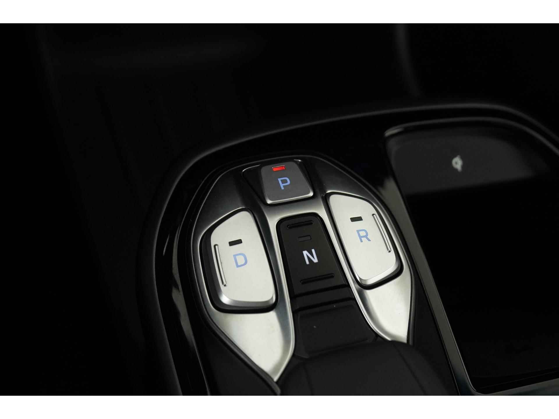 Hyundai IONIQ Premium Sky EV 38 kWh | 21945 na subsidie | Schuifdak | Zondag Open! - 11/47