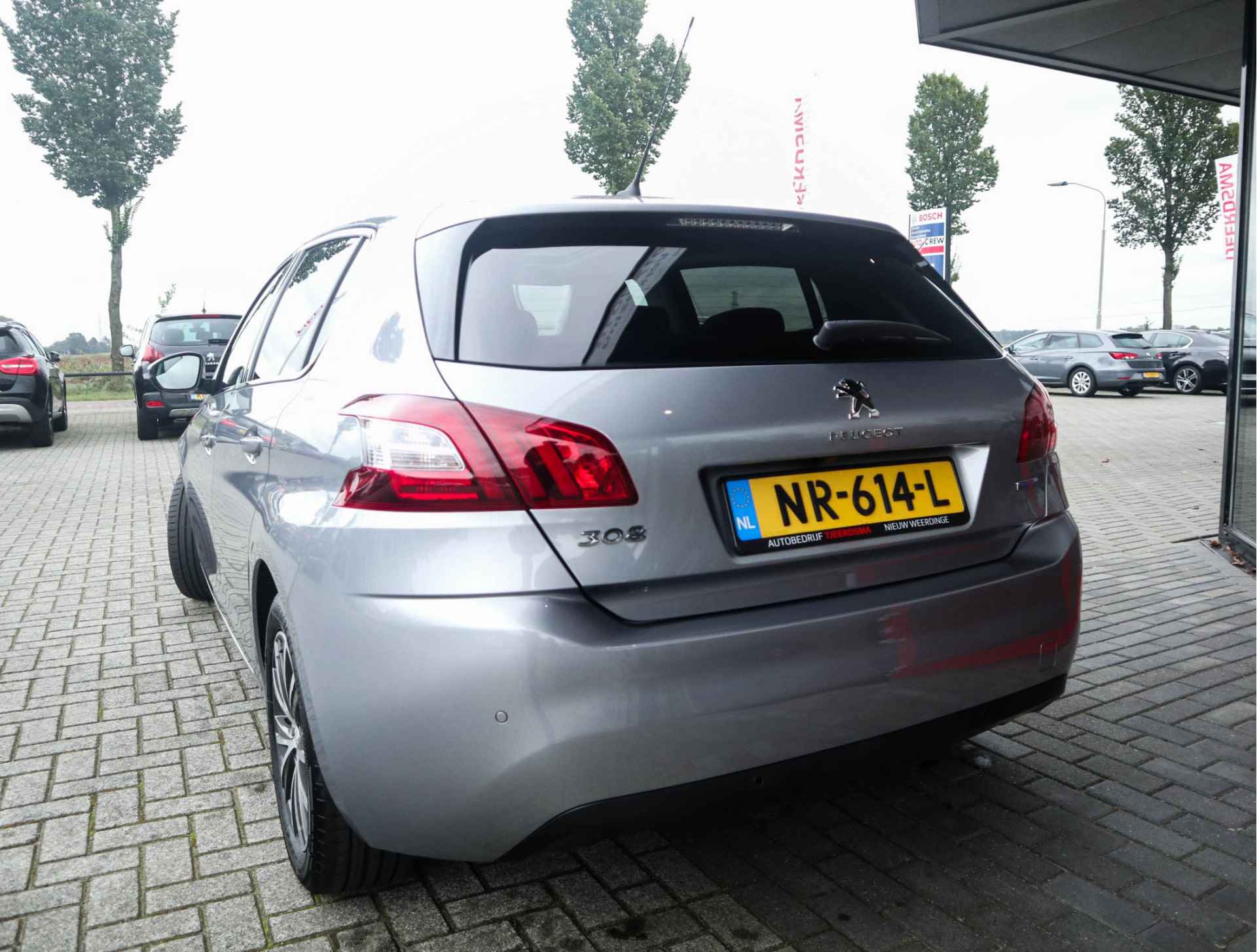 Peugeot 308 1.2 PureTech Allure Navi/Clima/Cruise/PDC/Camera/DAB - 21/34