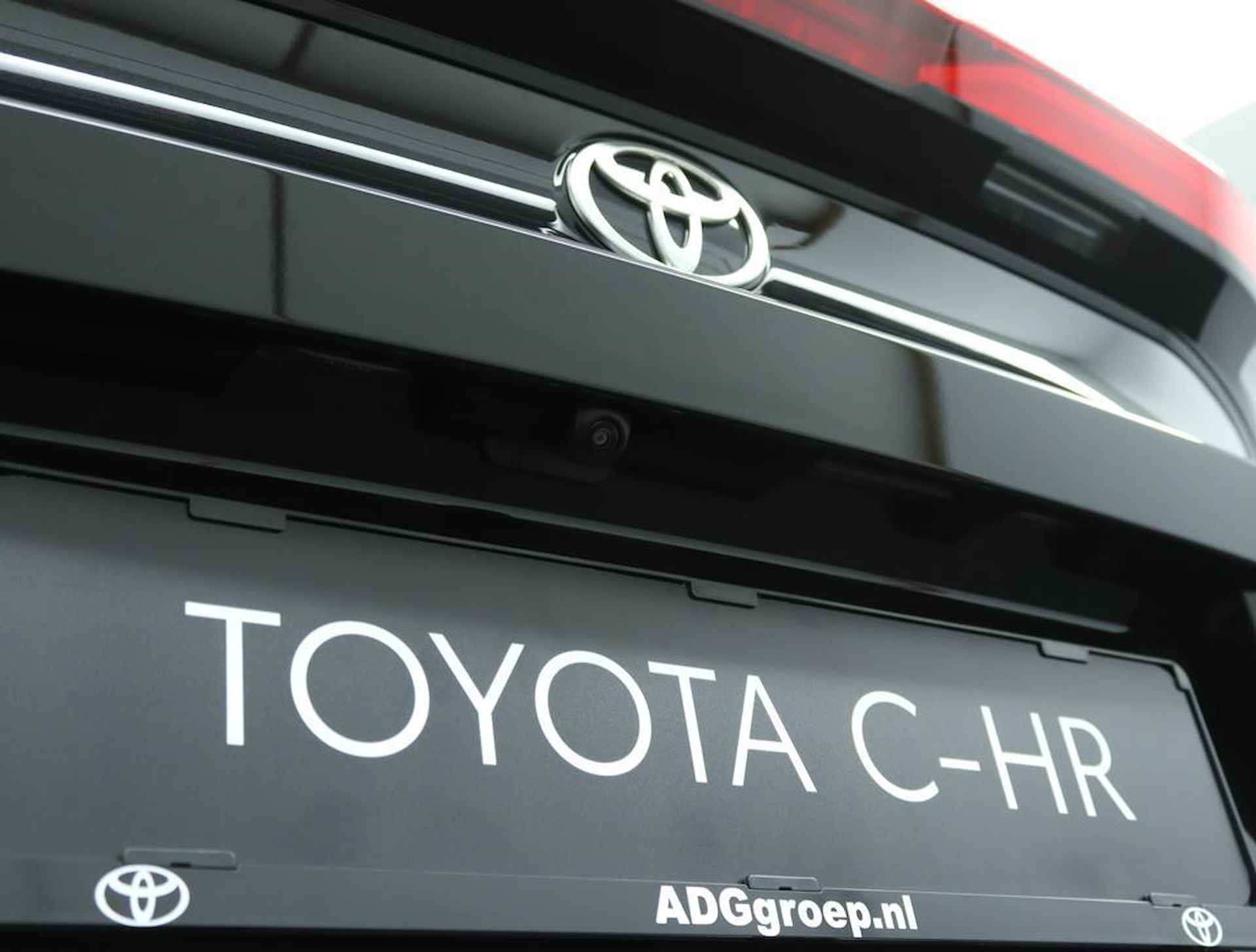 Toyota C-HR Hybrid 140 Dynamic - 38/45