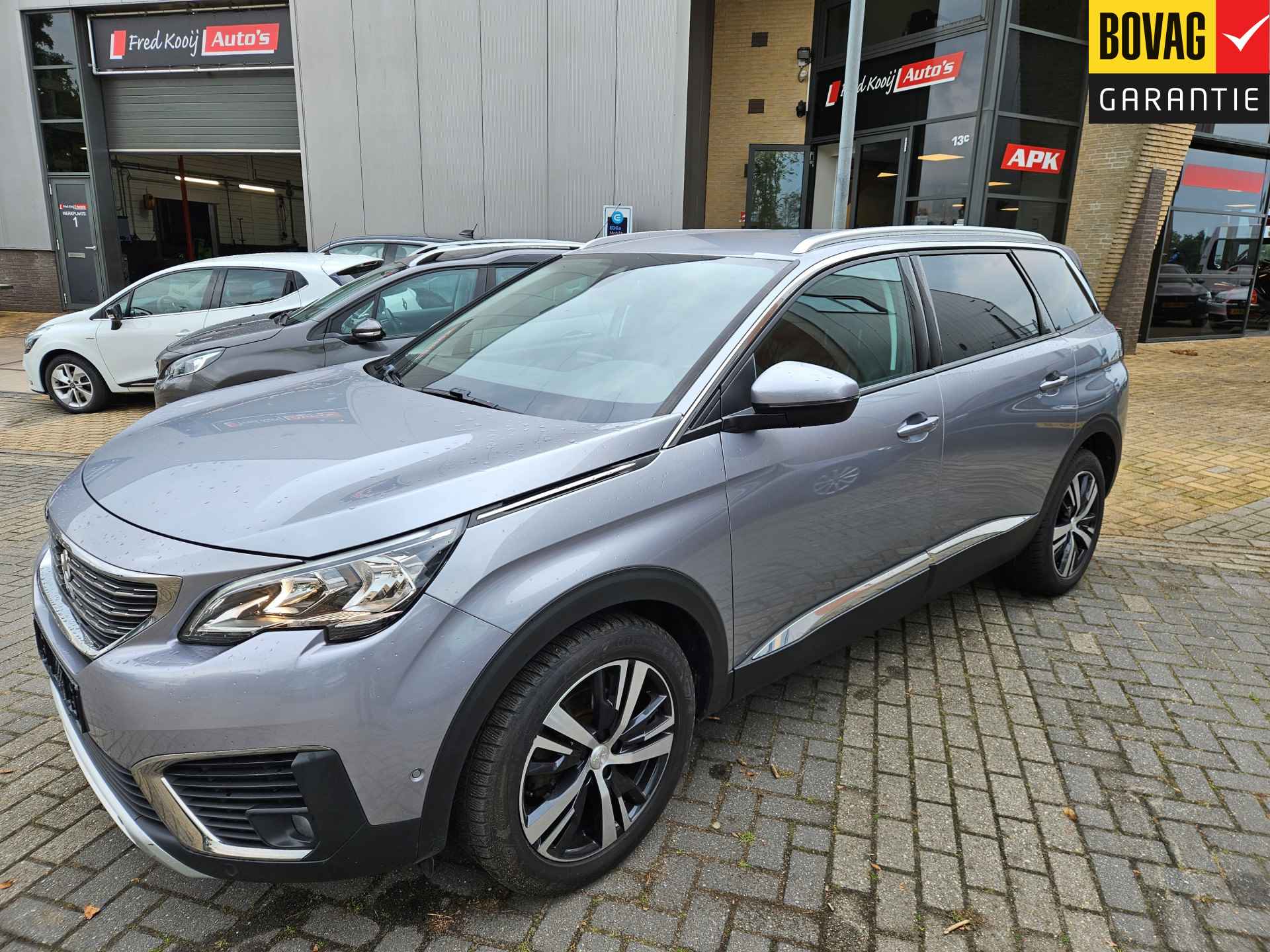 Peugeot 5008 1.2 PureTech 96 kw Alure 5persoons leer - 1/4