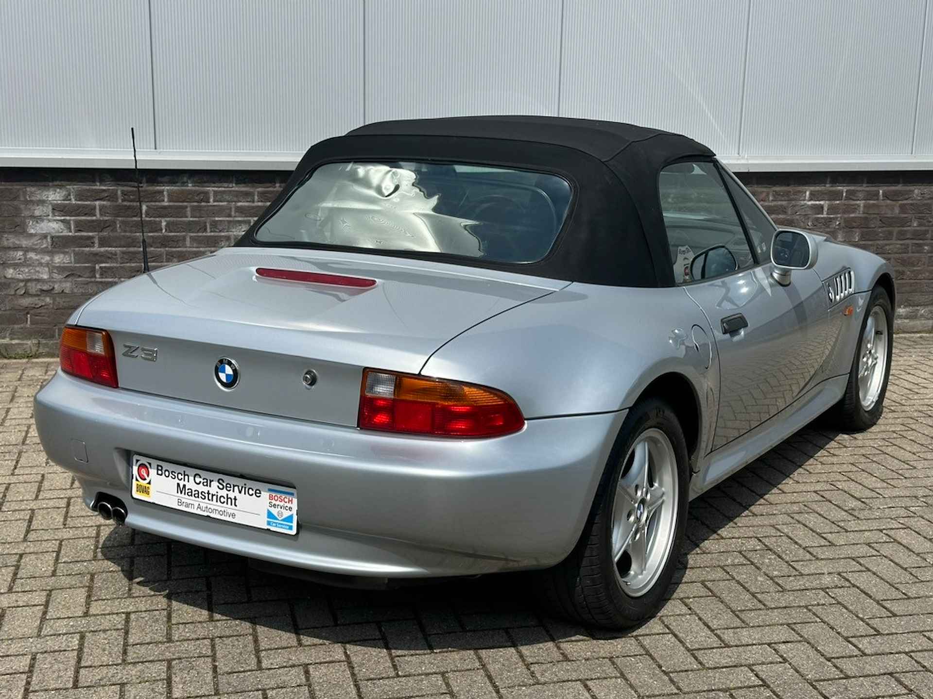 BMW Z3 Roadster 2.8 i | 1ste Eigenaresse | Airco | Hardtop | Dealer onderhouden | Interesse, Proefrit? Bel of app met: 06-24 28 28 42 - 10/52