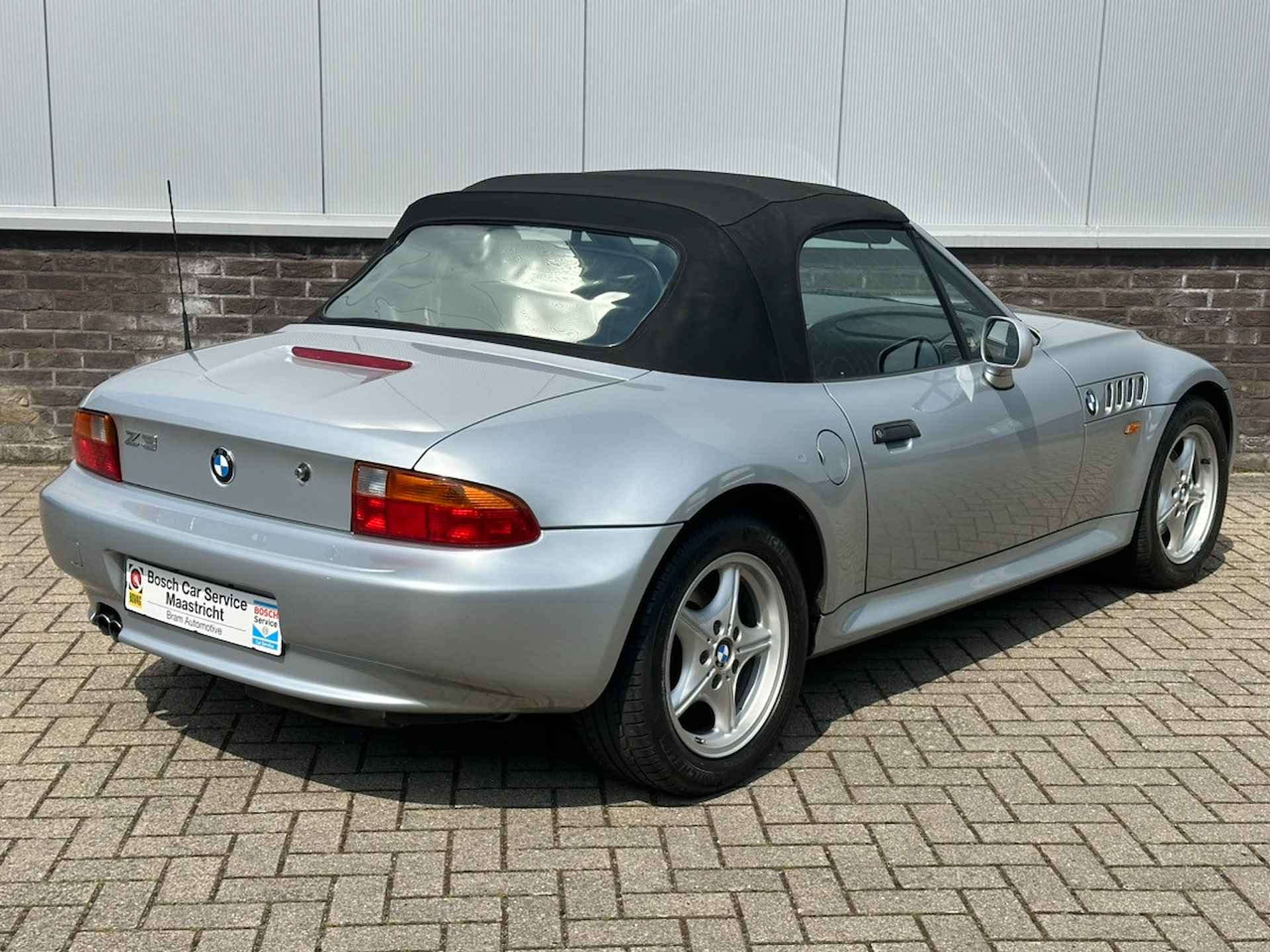 BMW Z3 Roadster 2.8 i | 1ste Eigenaresse | Airco | Hardtop | Dealer onderhouden | Interesse, Proefrit? Bel of app met: 06-24 28 28 42 - 46/52