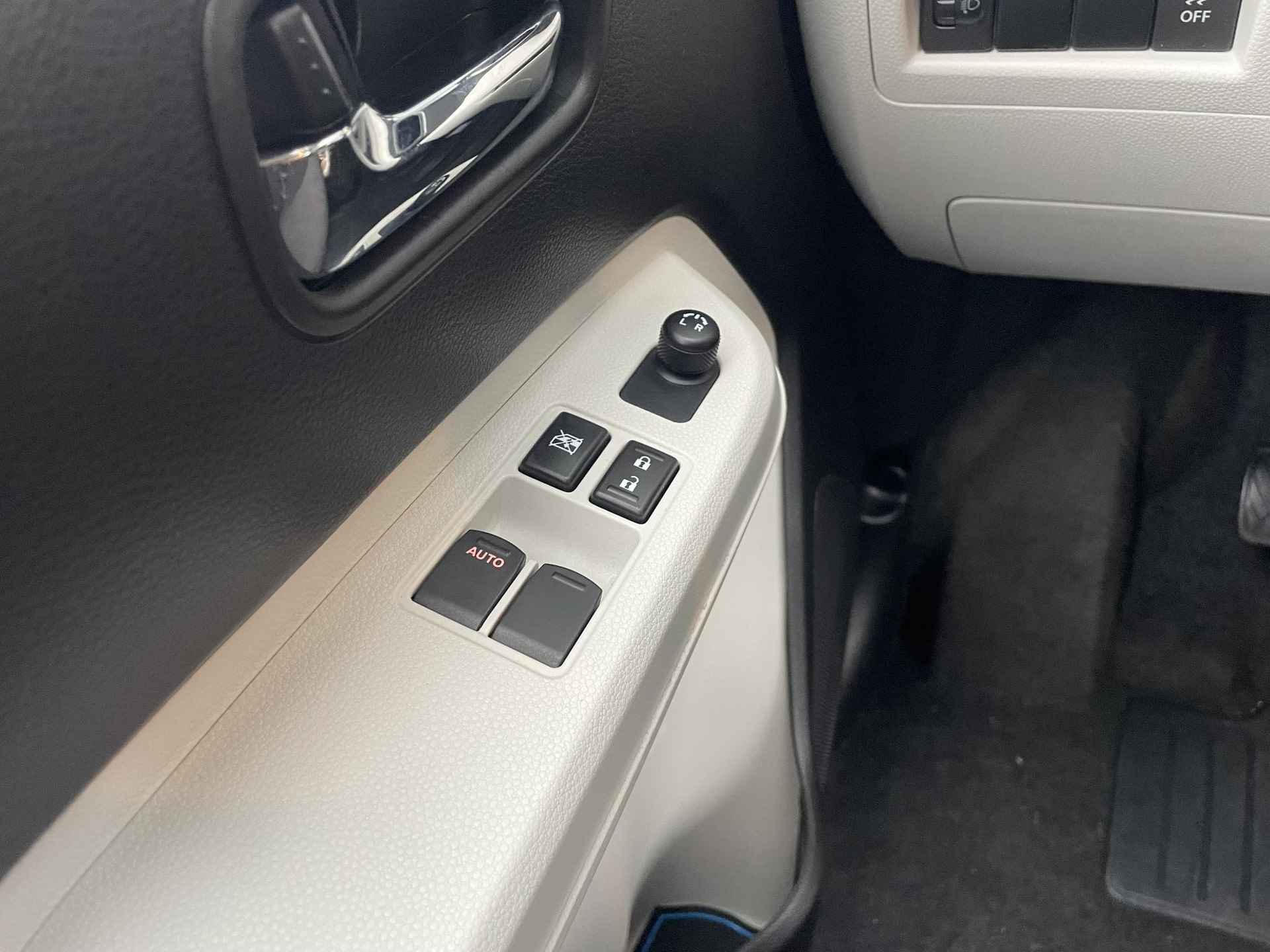 Suzuki Ignis 1.2 Select | Verwarmbare voorstoelen | Lichtmetalen velgen | Navigatie | - 19/22