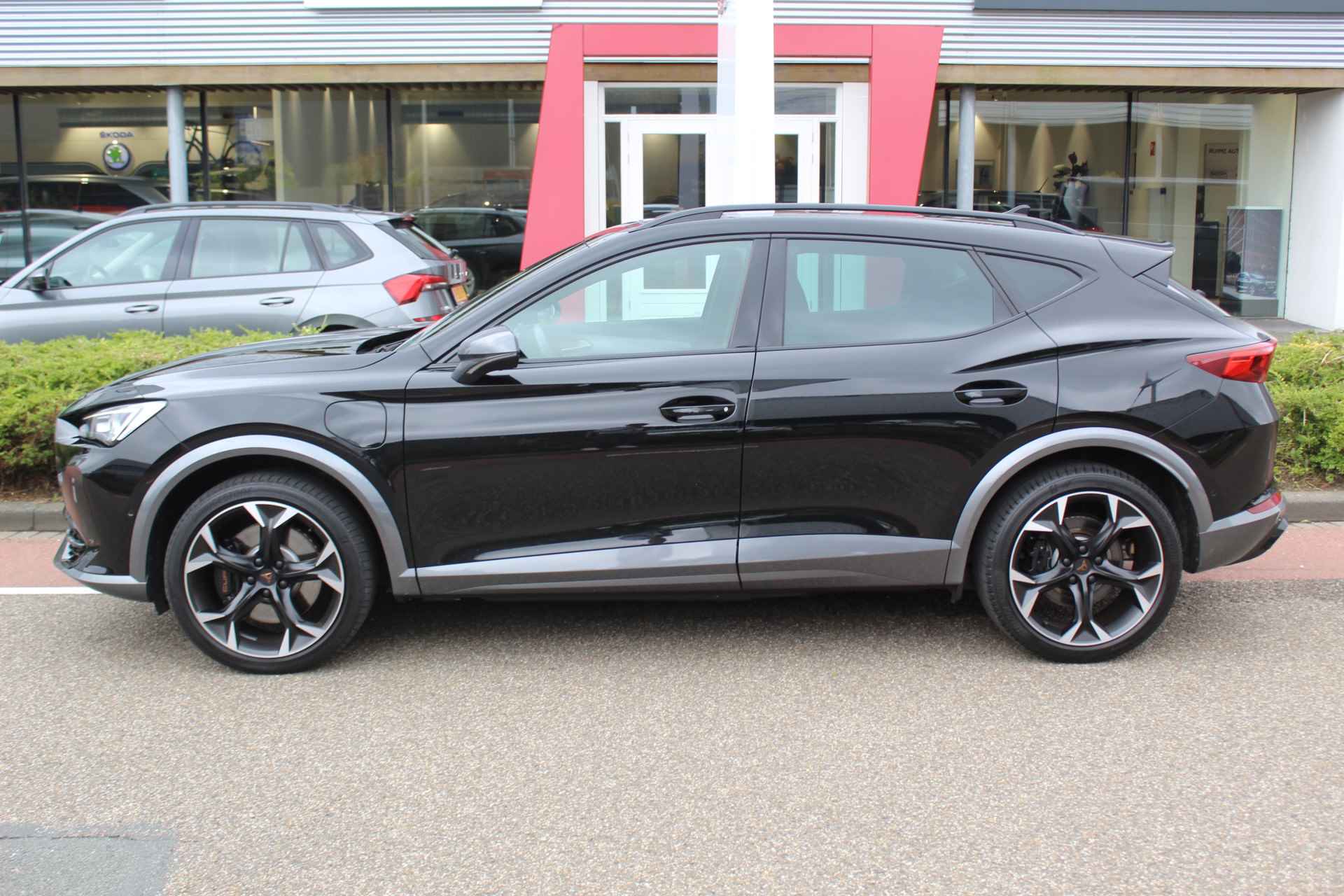 CUPRA Formentor 1.4 e-Hybrid Performance / Panoramadak / LED / 19'' LMV / Sportstoelen / 360 Camera / Keyless - 5/38