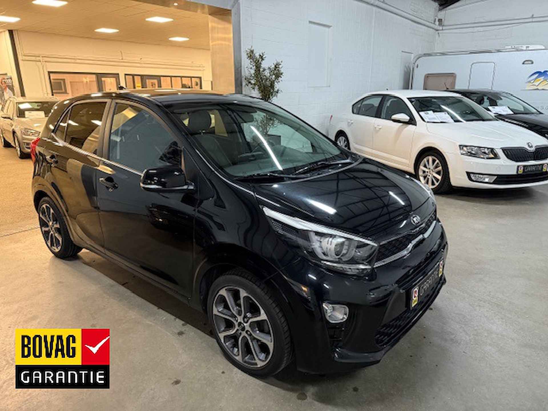 KIA Picanto 1.0 CVVT 69 PK 5D Design Edition / LEER / NAVI / CAMERA - 2/15