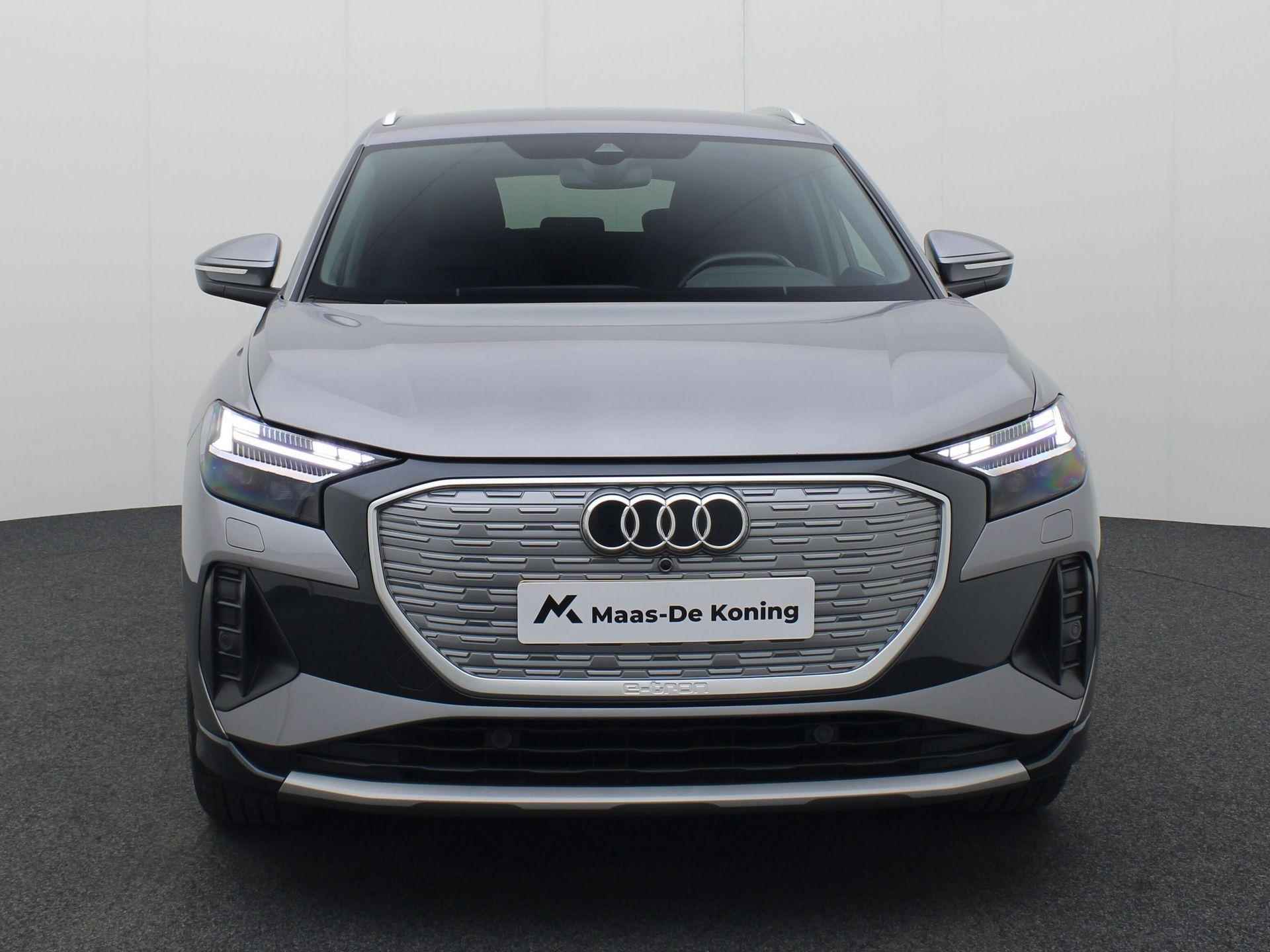 Audi Q4 e-tron 40 Launch edition Advanced 150kW/204PK 82 kWh · App connect · Stoelverwarming · Parkeersensoren - 36/47