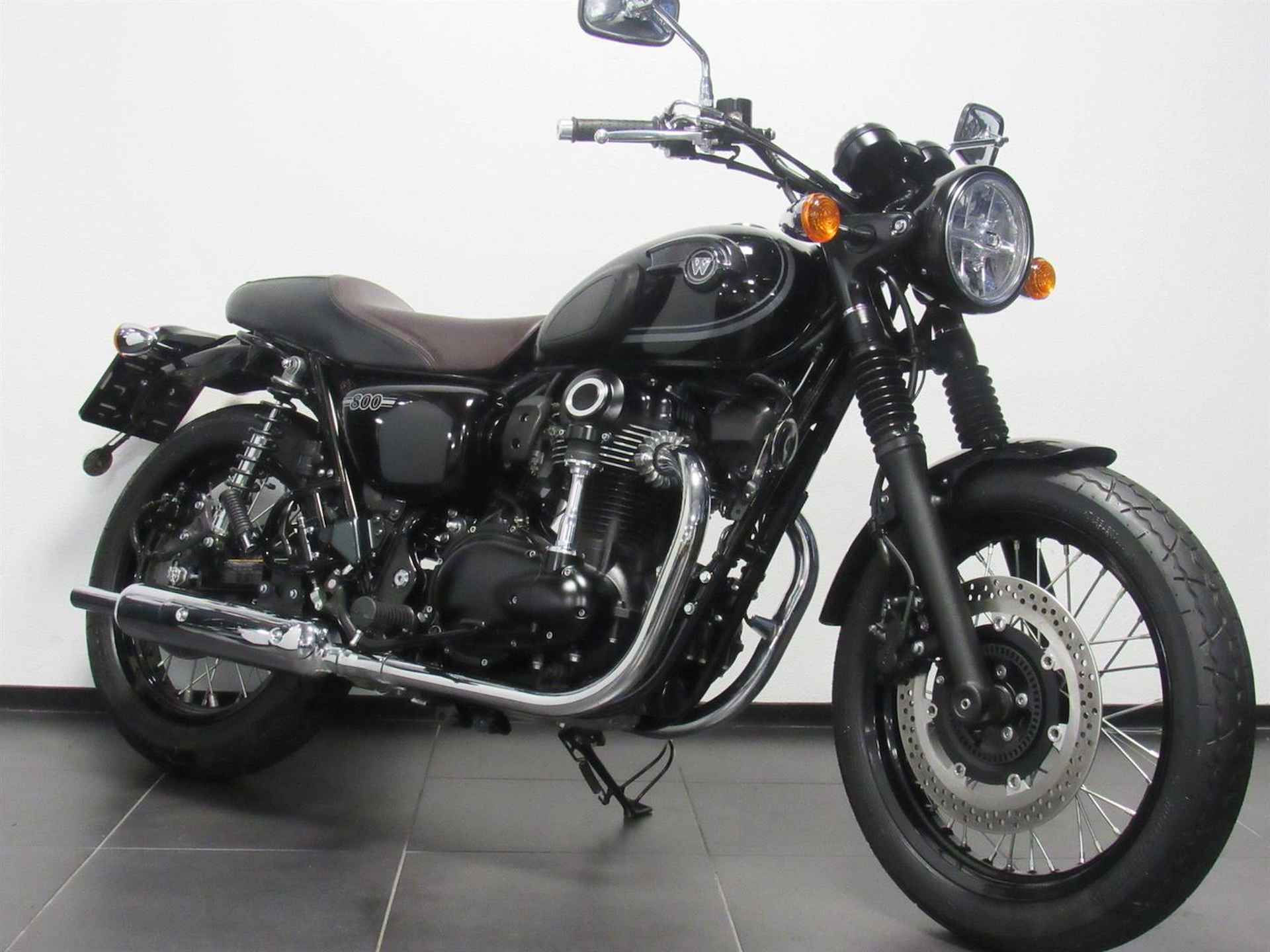 Triumph SPEEDMASTER - 2013 - 2/14