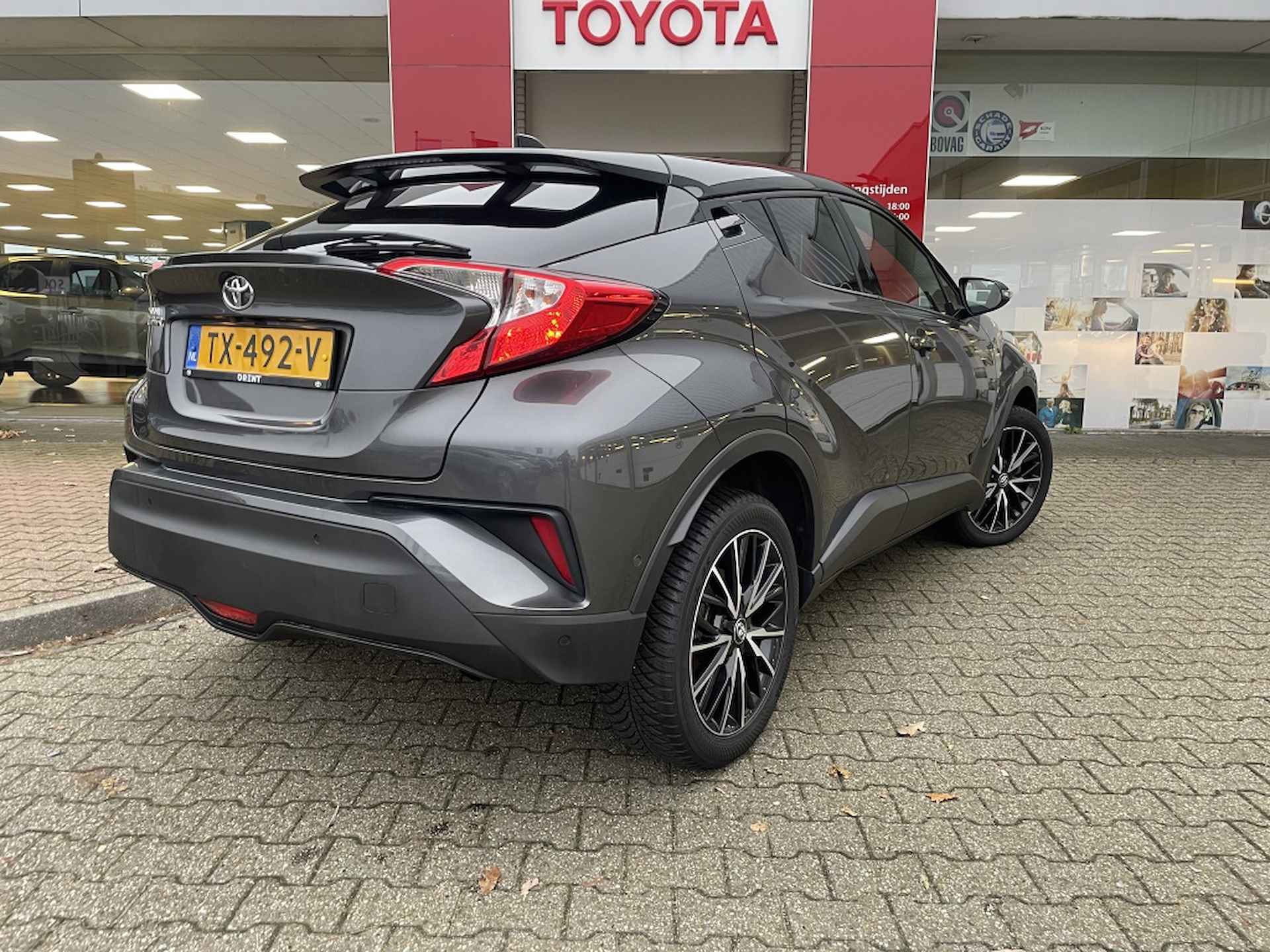 Toyota C-HR 1.2T Style Bi-tone | JBL | 1300 kg trekgewicht! - 3/30