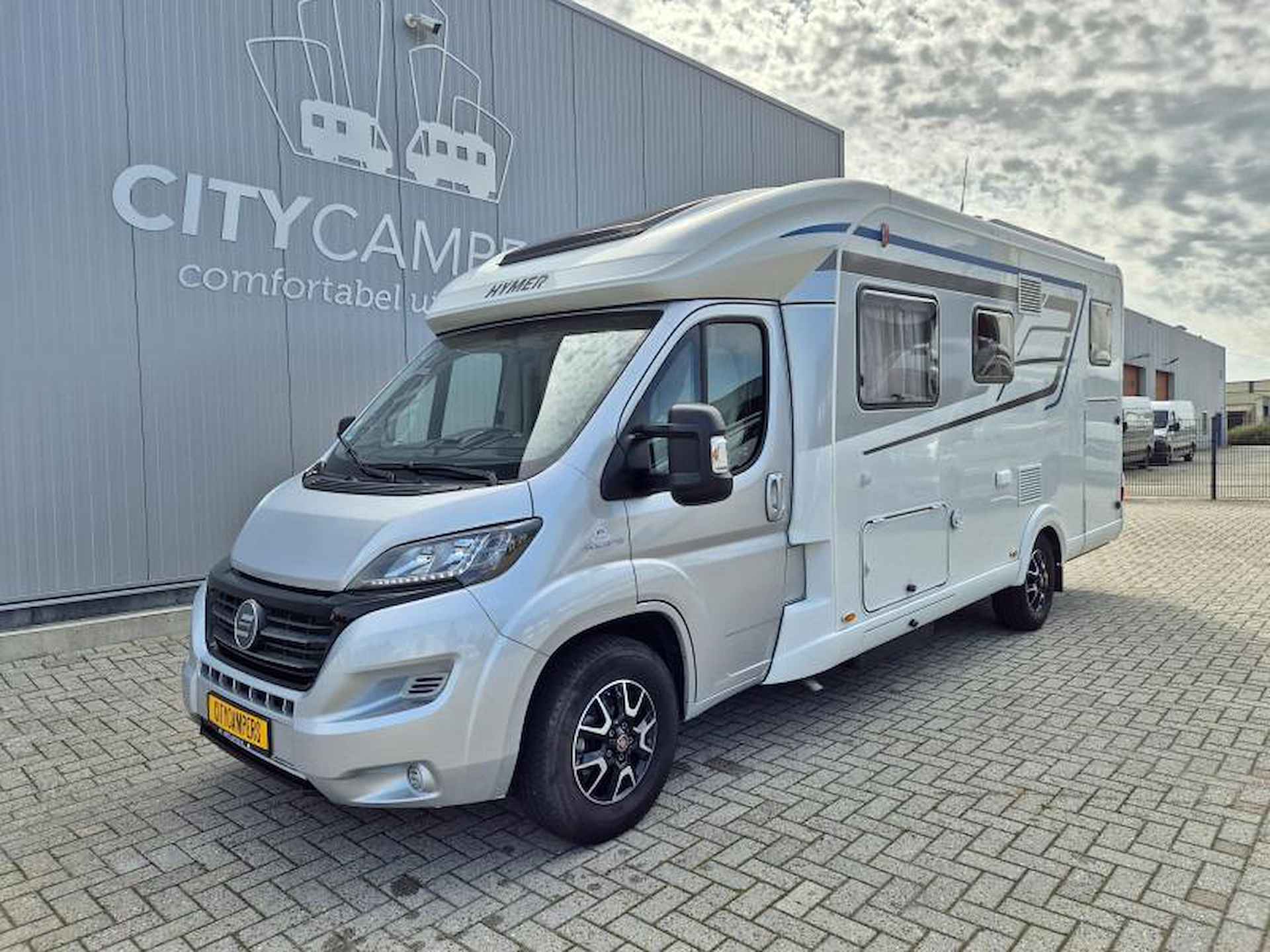 Hymer T 588 SL 150PK Vlakke vloer - 5/25