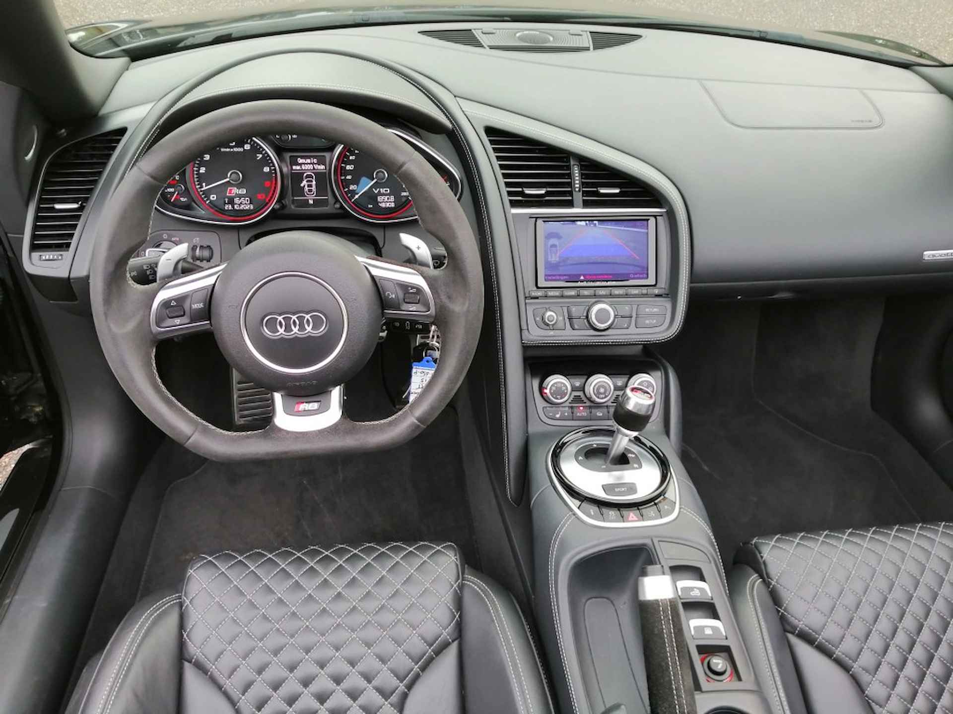 AUDI R8 Spyder V10 5.2 FSI QUATTRO, B/O audio, Ceramic, Magnetic Ride, D - 21/40