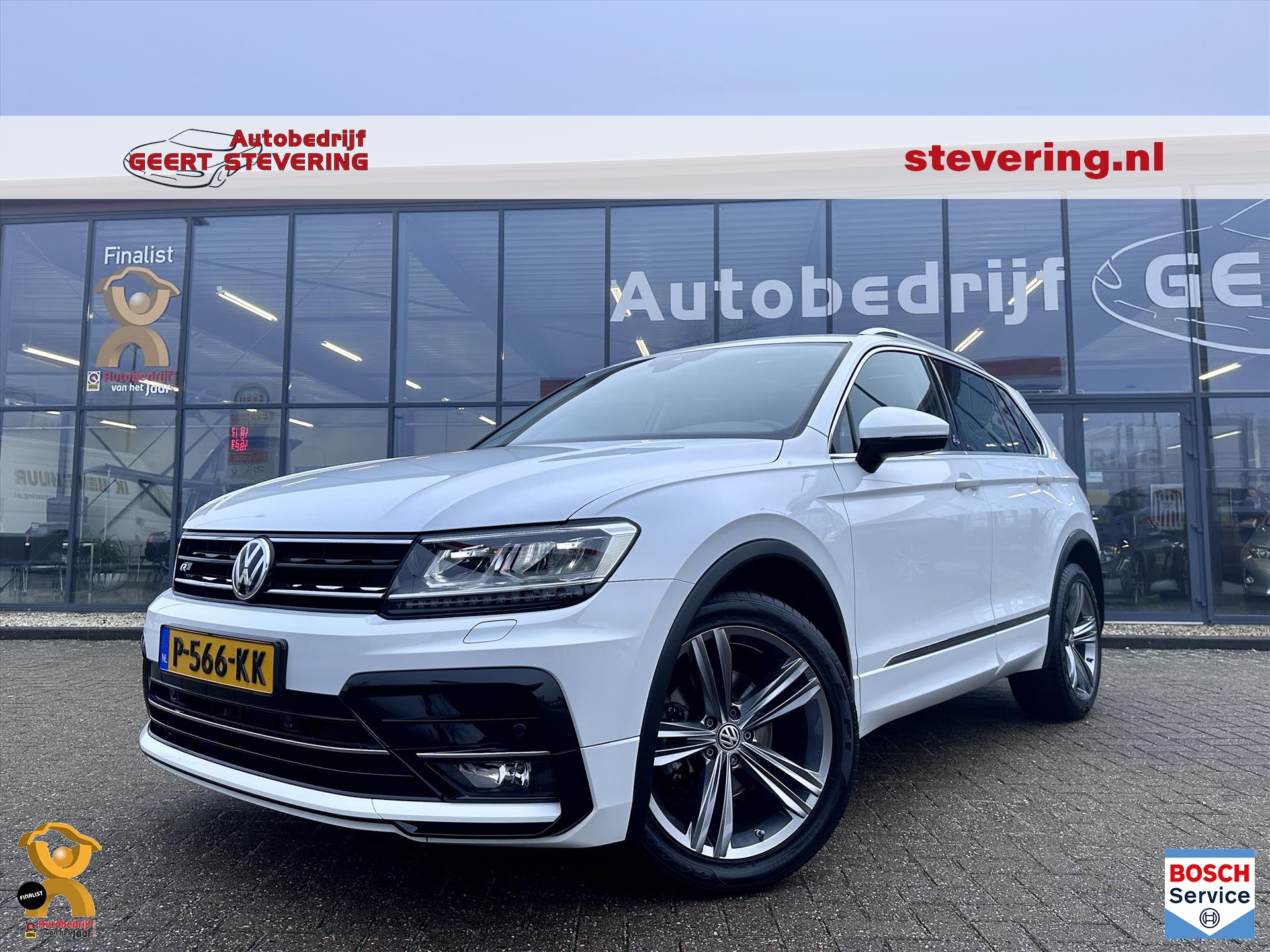 Volkswagen Tiguan 1.4 TSI R-Line 4-Motion / Trekhaak / Carplay / Stoelverwarming