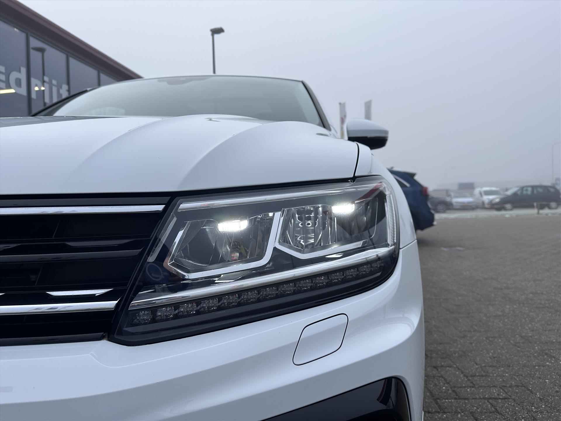 Volkswagen Tiguan 1.4 TSI R-Line 4-Motion / Trekhaak / Carplay / Stoelverwarming - 49/67