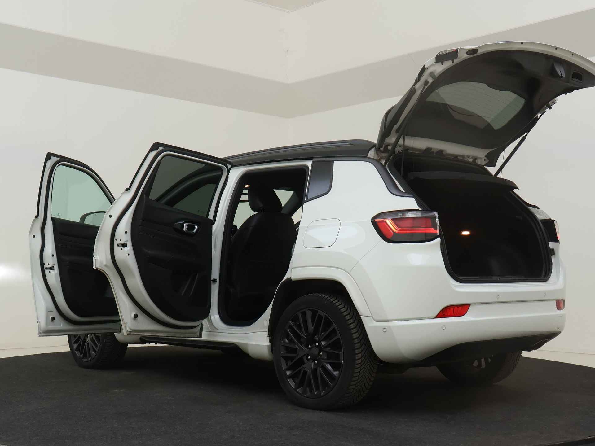 Jeep Compass 4xe 240 Plug-in Hybrid 4WD Electric S | Lederen bekleding | Camera | Navigatie - 13/58