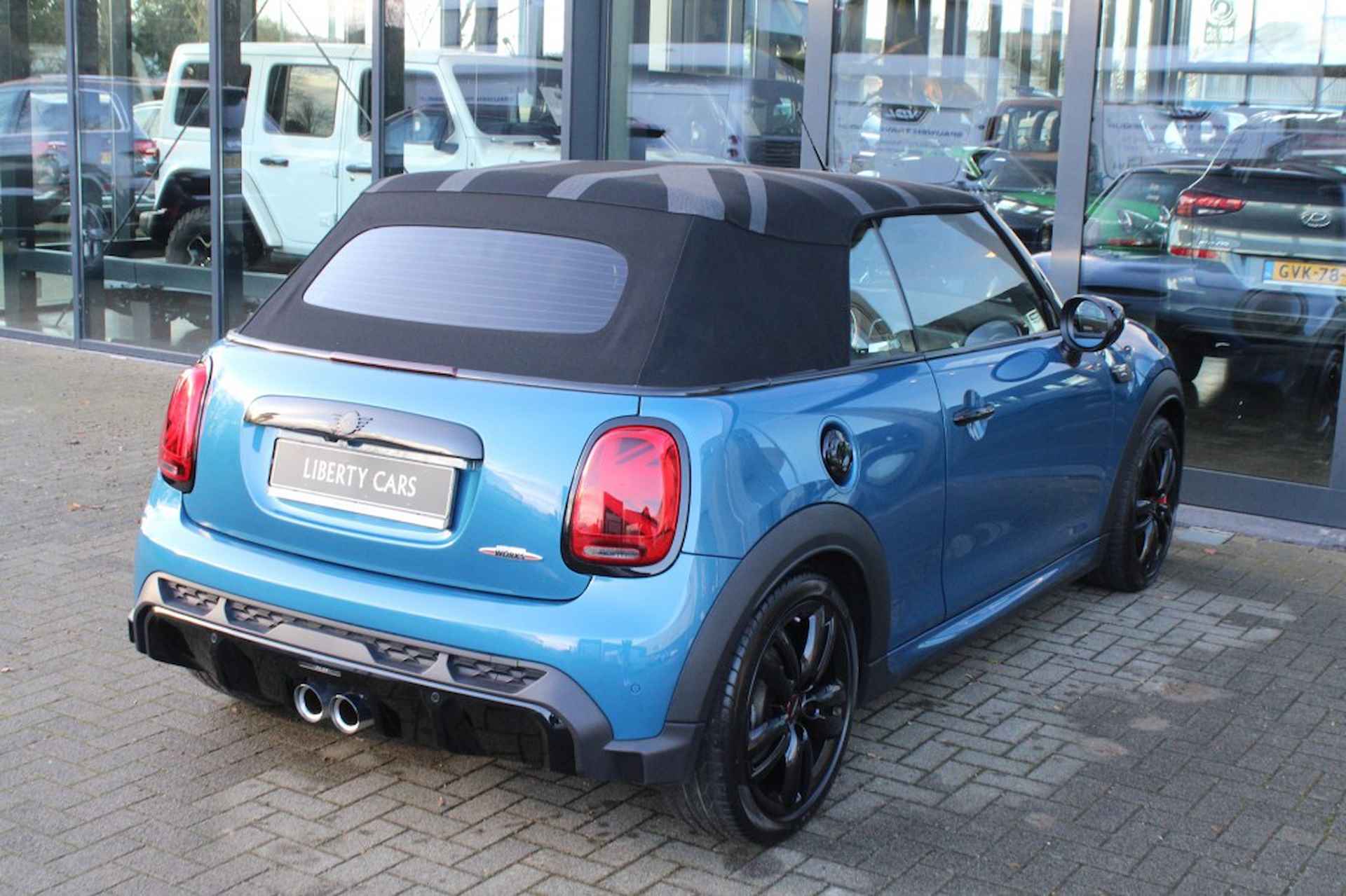 MINI Cabrio 2.0 John Cooper Works automaat  HUD Camera LED - 7/61