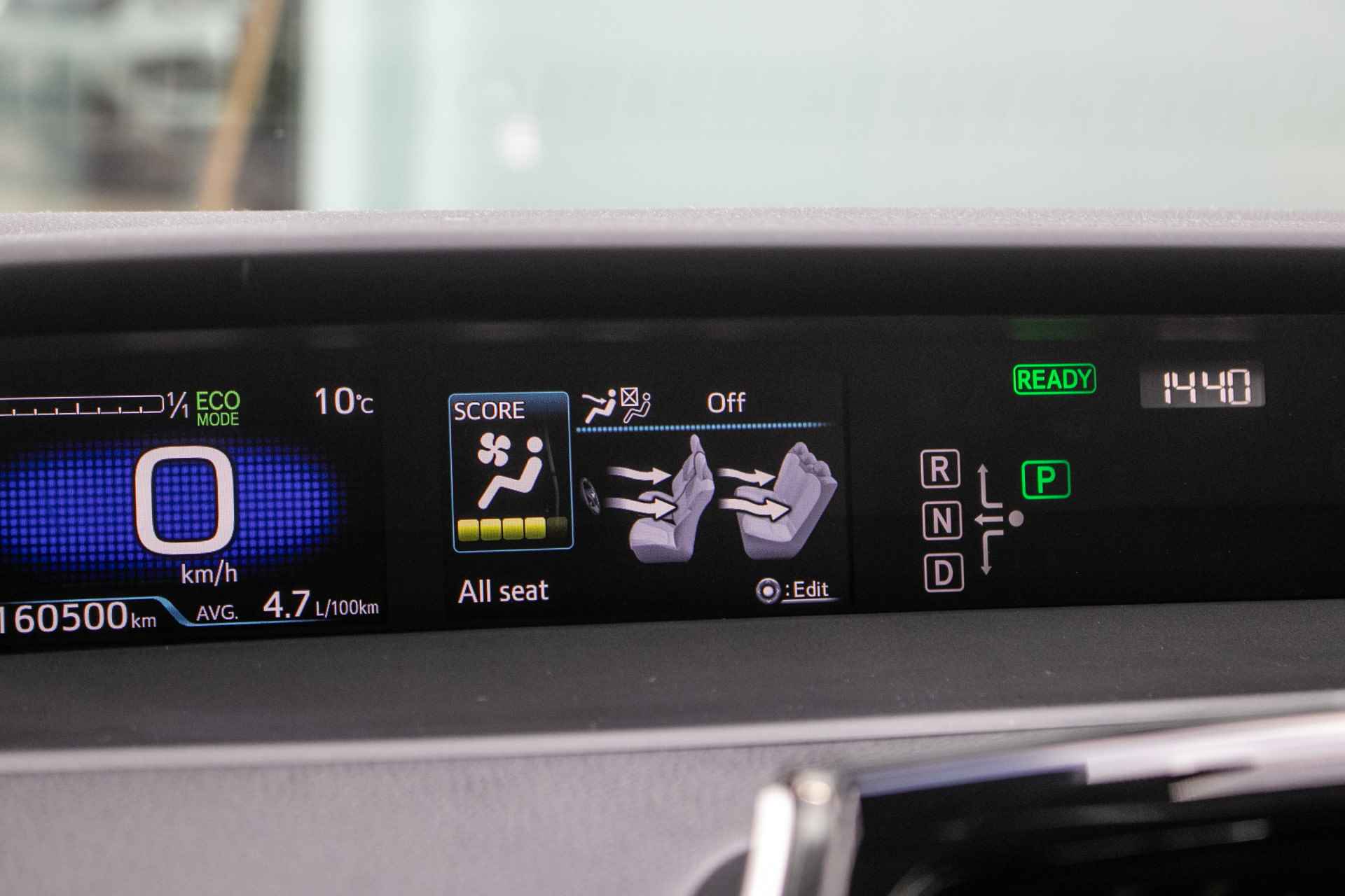 Toyota Prius 1.8 Executive Automaat - All in rijklaarprijs | Afn. Trekhaak | Leder | Navi - 15/45