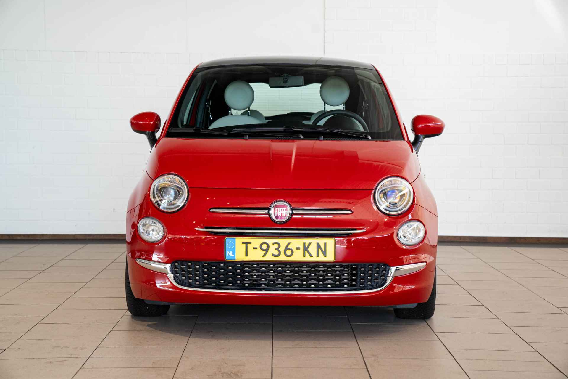 Fiat 500 1.0 Hybrid Dolcevita | Panoramadak | Cruise Controle | Airco | Apple Carplay & Android Auto | - 2/28