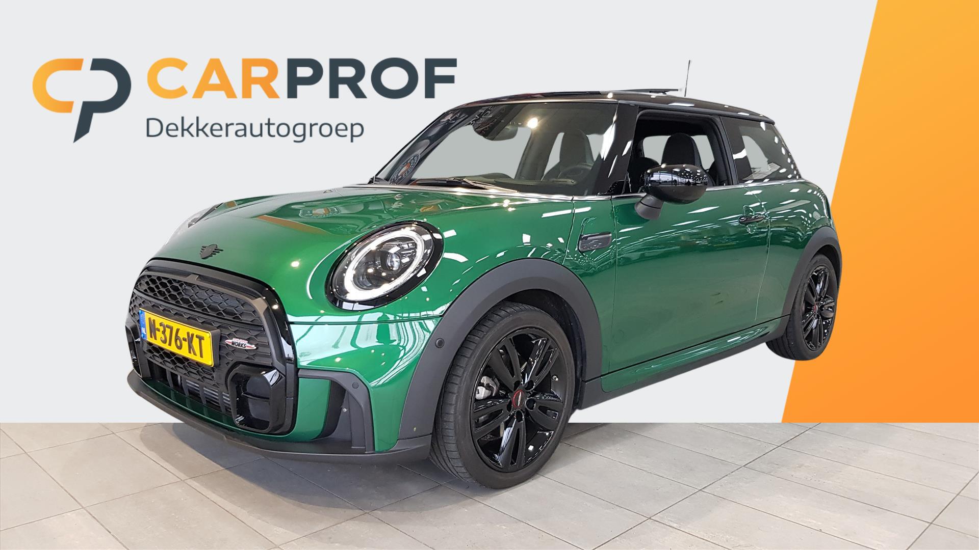 MINI Cooper 136 pk JCW | Panorama | Leder + Alcantara | Groen