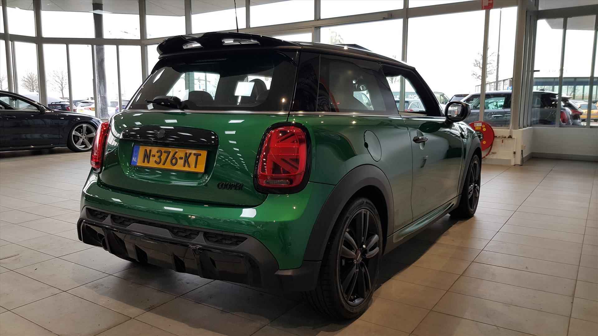 MINI Cooper 136 pk JCW | Panorama | Leder + Alcantara | Groen - 5/42