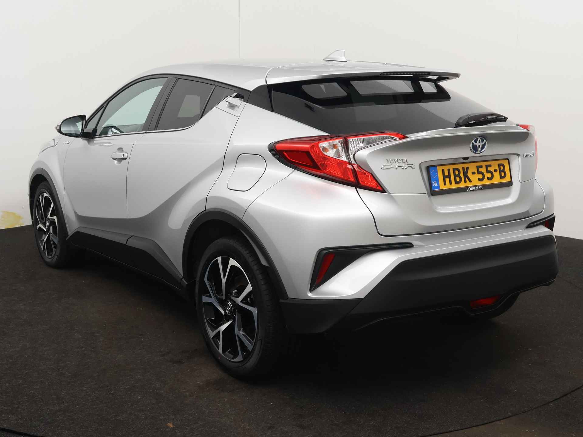 Toyota C-HR 1.8 Hybrid Dynamic Limited | Navigatie | Verwarmde voorstoelen | - 17/43