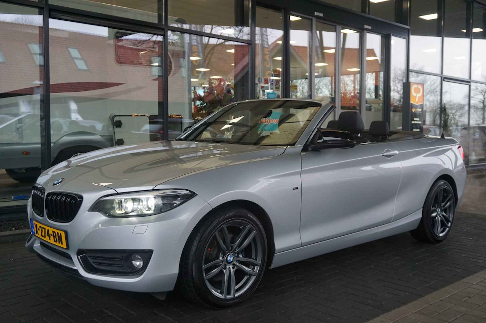 Bmw 2-serie Cabrio 220i High Executive Automaat | Trekhaak afn. 1500 kg | Navi - 2/46