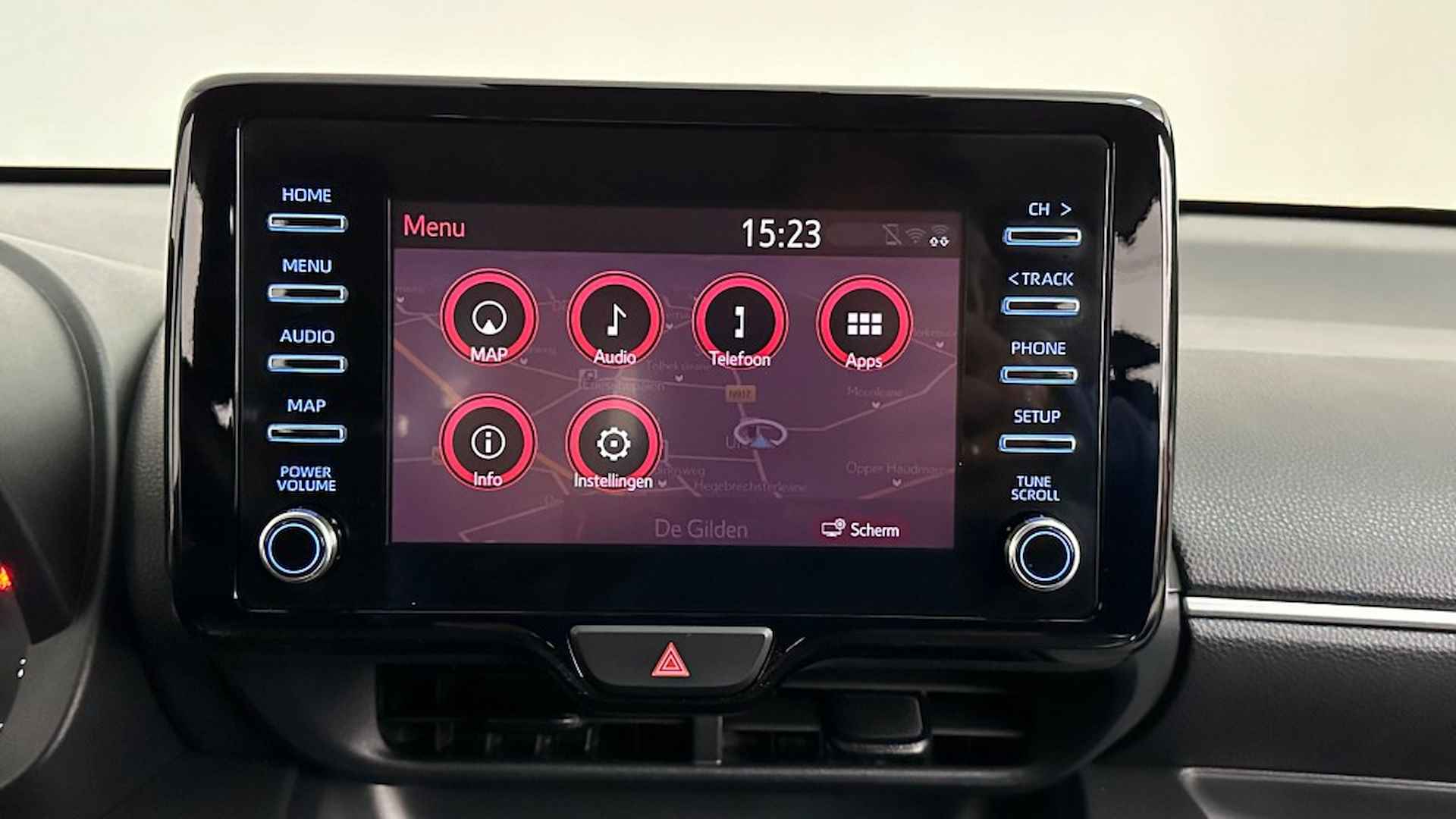 TOYOTA Yaris 1.5 HYBRID ACTIVE CAMERA NAVI - 19/45