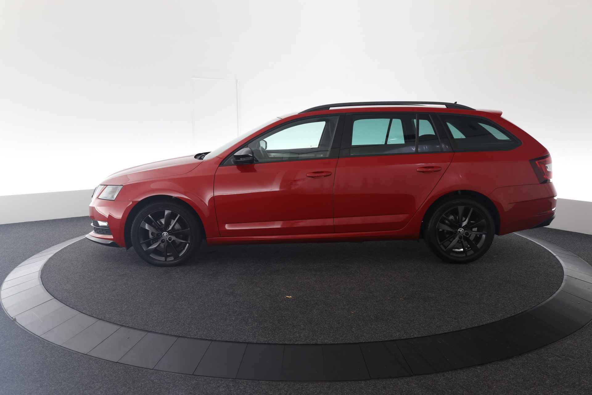 Škoda Octavia Combi 1.0 TSI Greentech Sport Business - 6/38