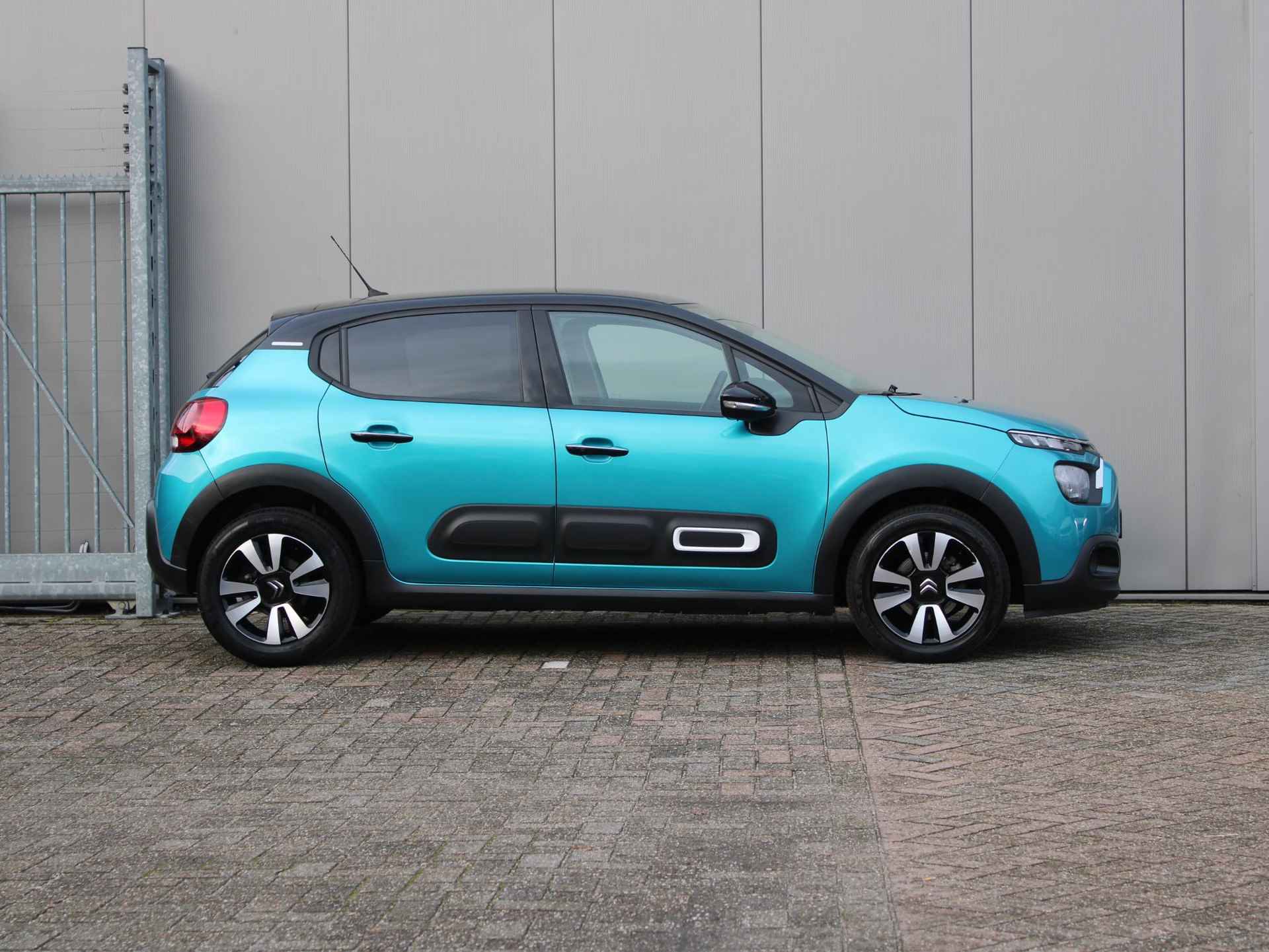 Citroen C3 1.2 PureTech Feel Edition Automaat | Apple Carplay / Climate / Cruise - 8/22