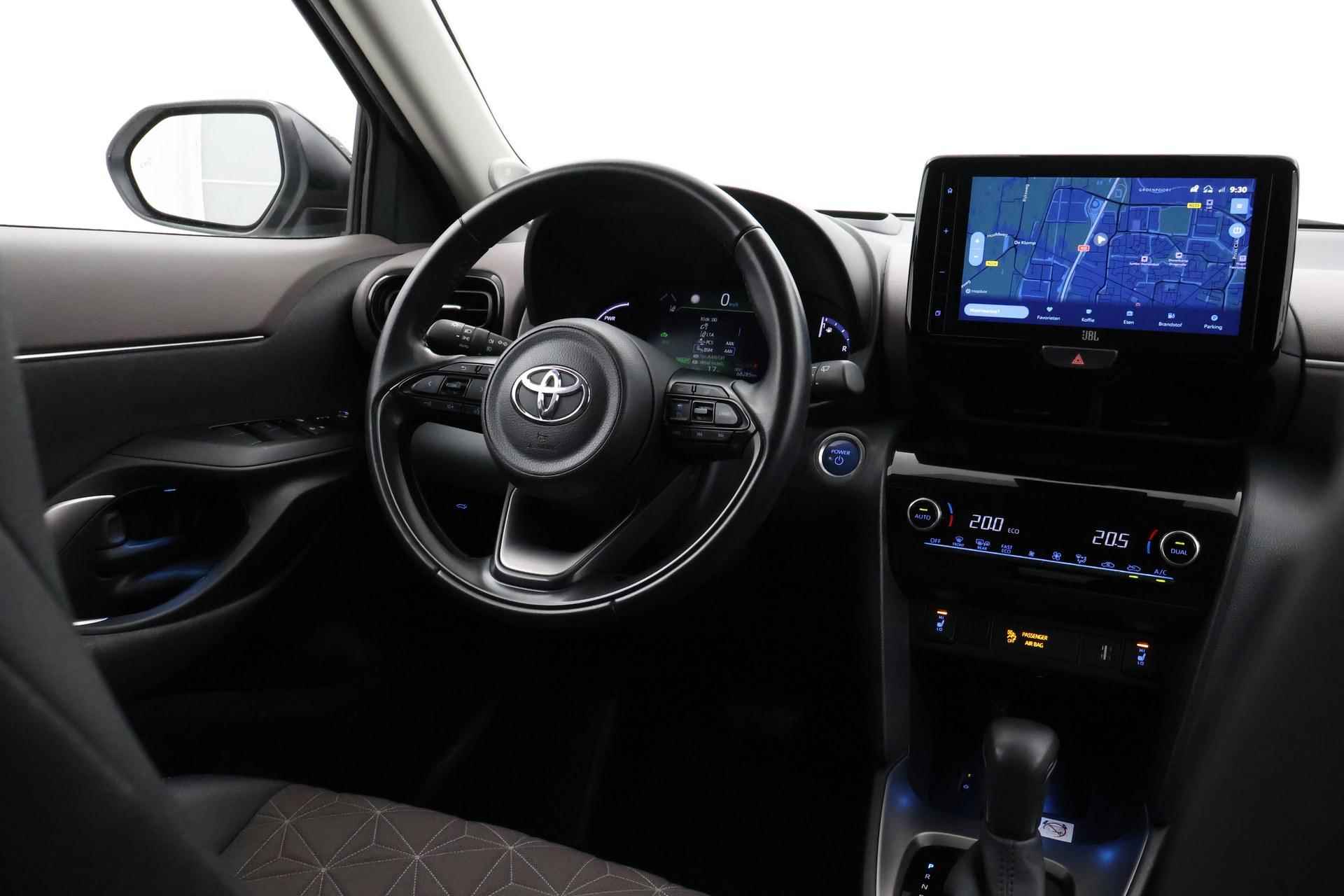 Toyota Yaris Cross 1.5 Hybrid Executive | Navigatie | JBL | Head-up display | 18 inch | Dodehoek detectie | Apple Carplay / Android Auto - 26/41