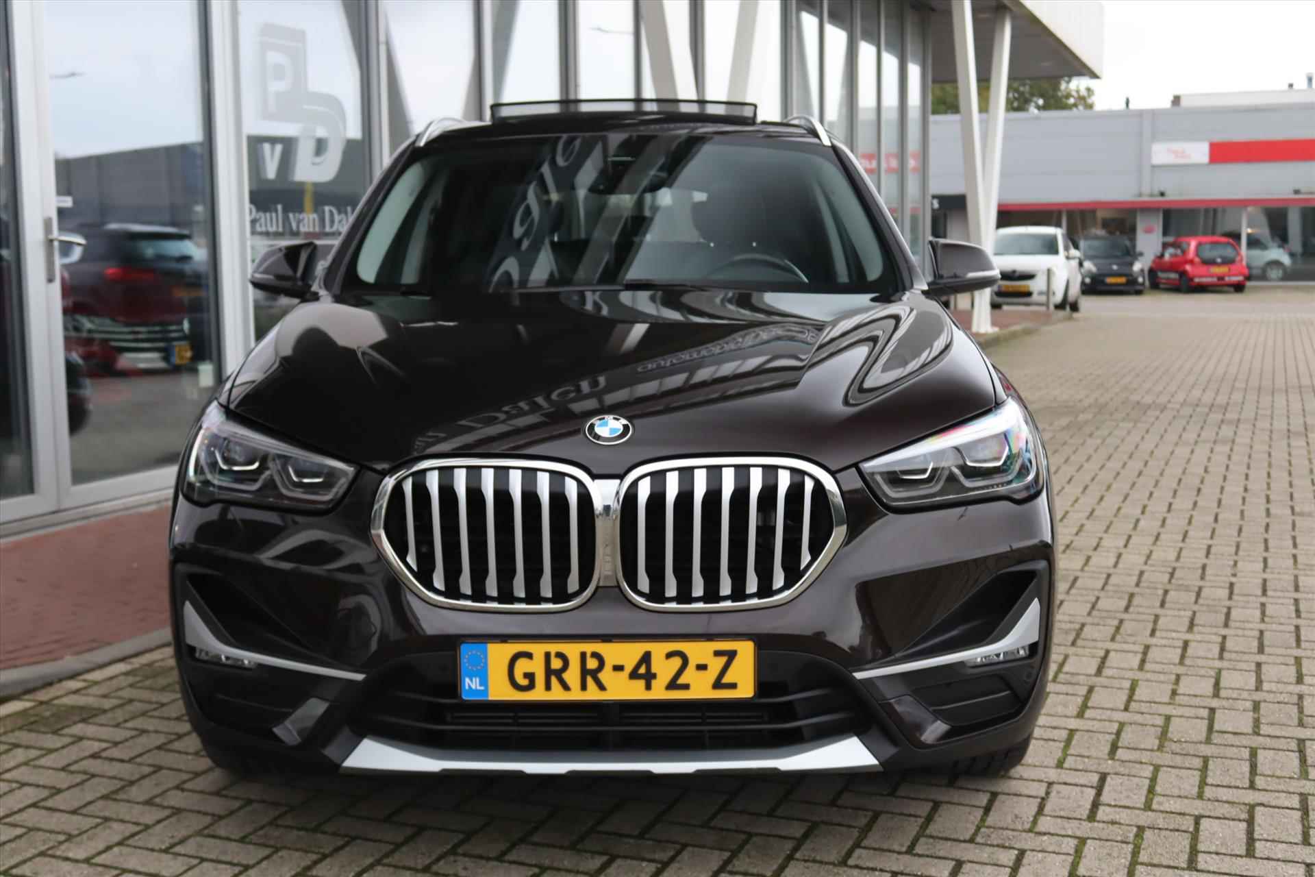 BMW X1 (f48) XDRIVE25e 220PK AUTOMAAT EXEC. X-LINE Panodak | Navi | Keyless | Adapt.Cruise | Sfeerverl. | Camera | Memory | 18 Inch Lm | Led | Leer | - 45/64