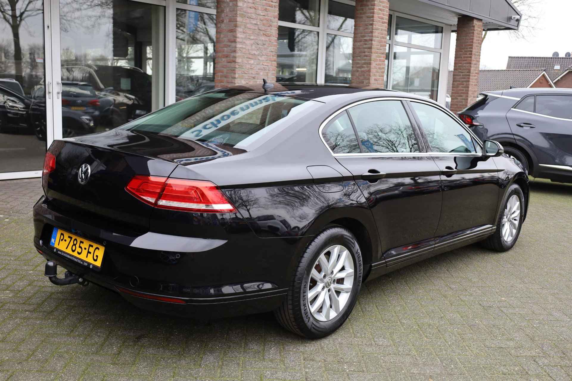 Volkswagen Passat 1.4 TSI ACT Connected Series Plus TREKHAAK 360-CAMERA STOELVERW. ACC 2xPDC NAVI LMV ERGO KEYLESS-START - 5/52