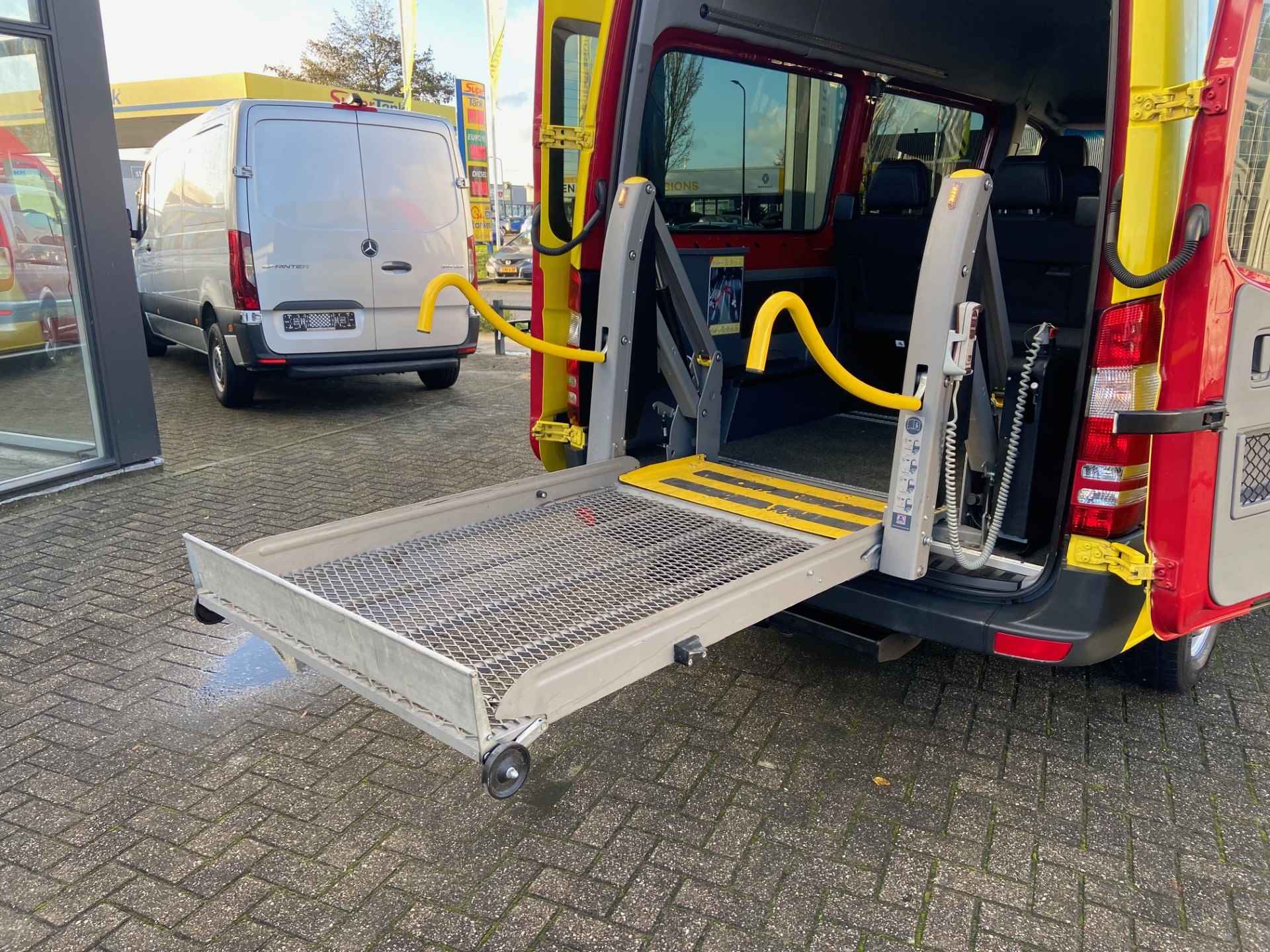 Mercedes-Benz Sprinter 313 CDI L2H2 9 Personenbus | Rolstoel lift | Automaat | Airco | NAP - 6/19