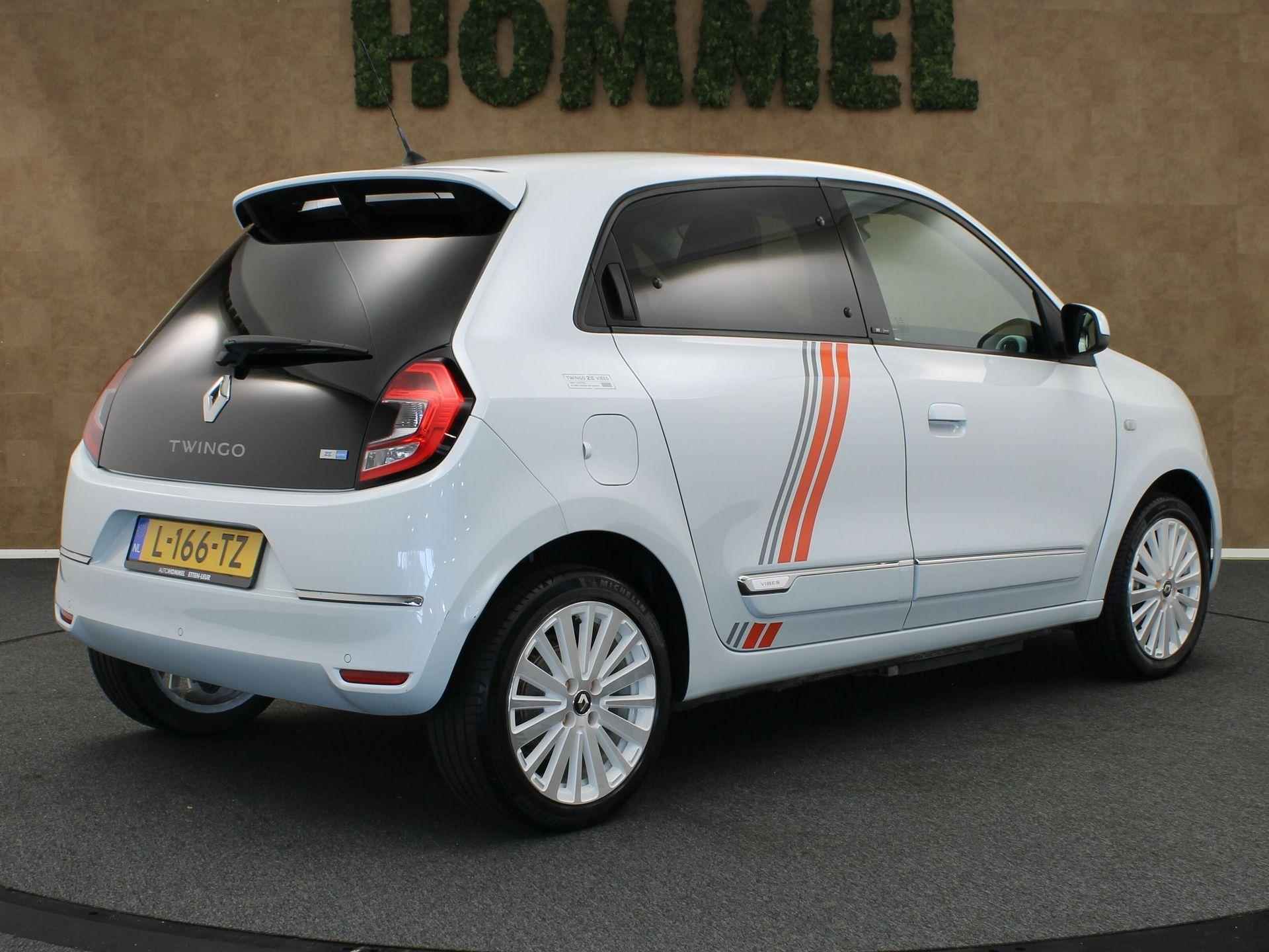 Renault Twingo Z.E. R80 Série Limitée Vibes - CRUISE CONTROL - APPLE CARPLAY - STOELVERWARMING VOORSTOELEN - CLIMATE CONTROL - NAVIGATIE - KUNSTLEDEREN BEKLEDING - LICHTMETALEN VELGEN 16 INCH - PARKEERSENSOREN ACHTER - - 2/39