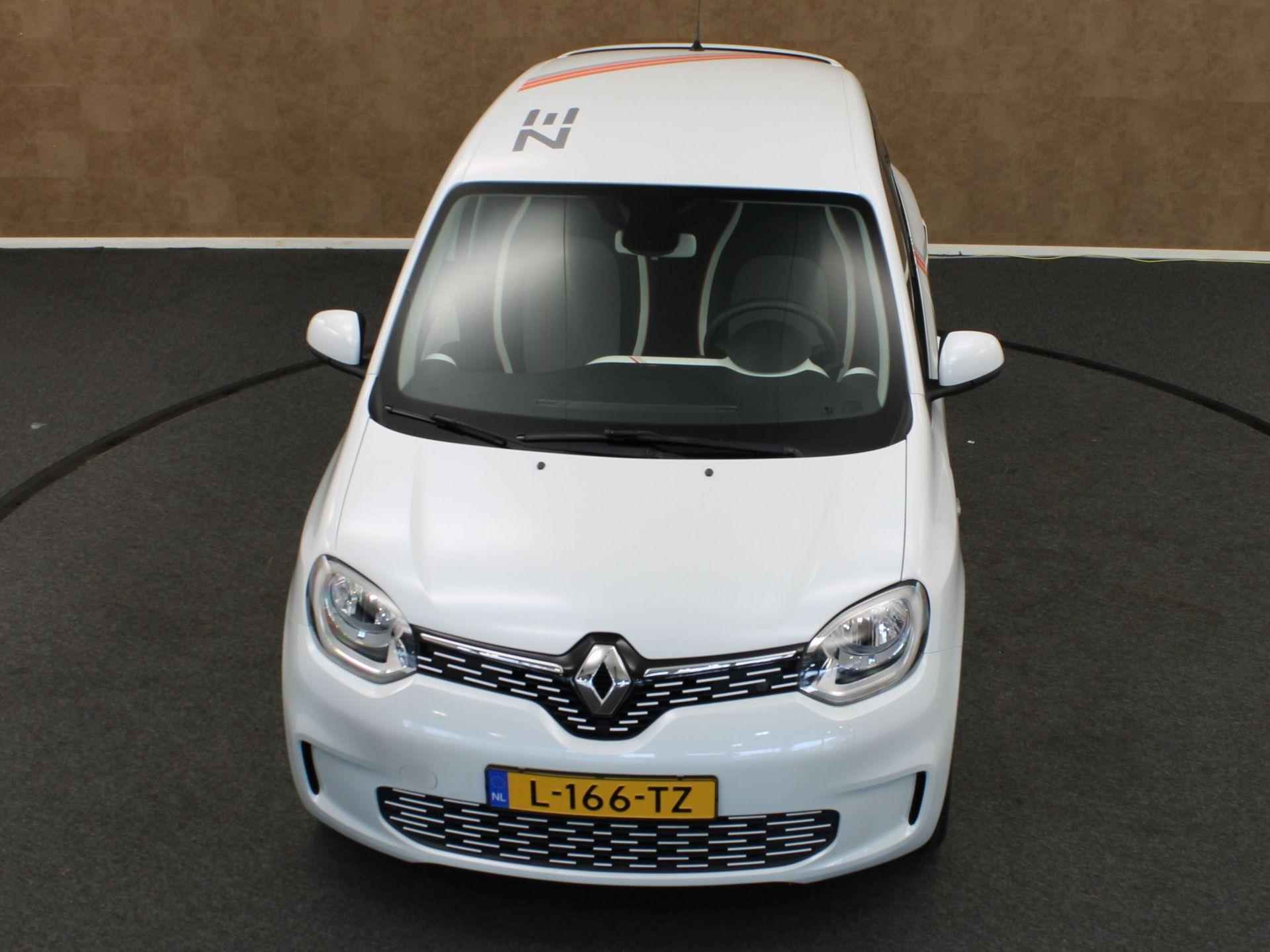 Renault Twingo Z.E. R80 Série Limitée Vibes - CRUISE CONTROL - APPLE CARPLAY - STOELVERWARMING VOORSTOELEN - CLIMATE CONTROL - NAVIGATIE - KUNSTLEDEREN BEKLEDING - LICHTMETALEN VELGEN 16 INCH - PARKEERSENSOREN ACHTER - - 11/39